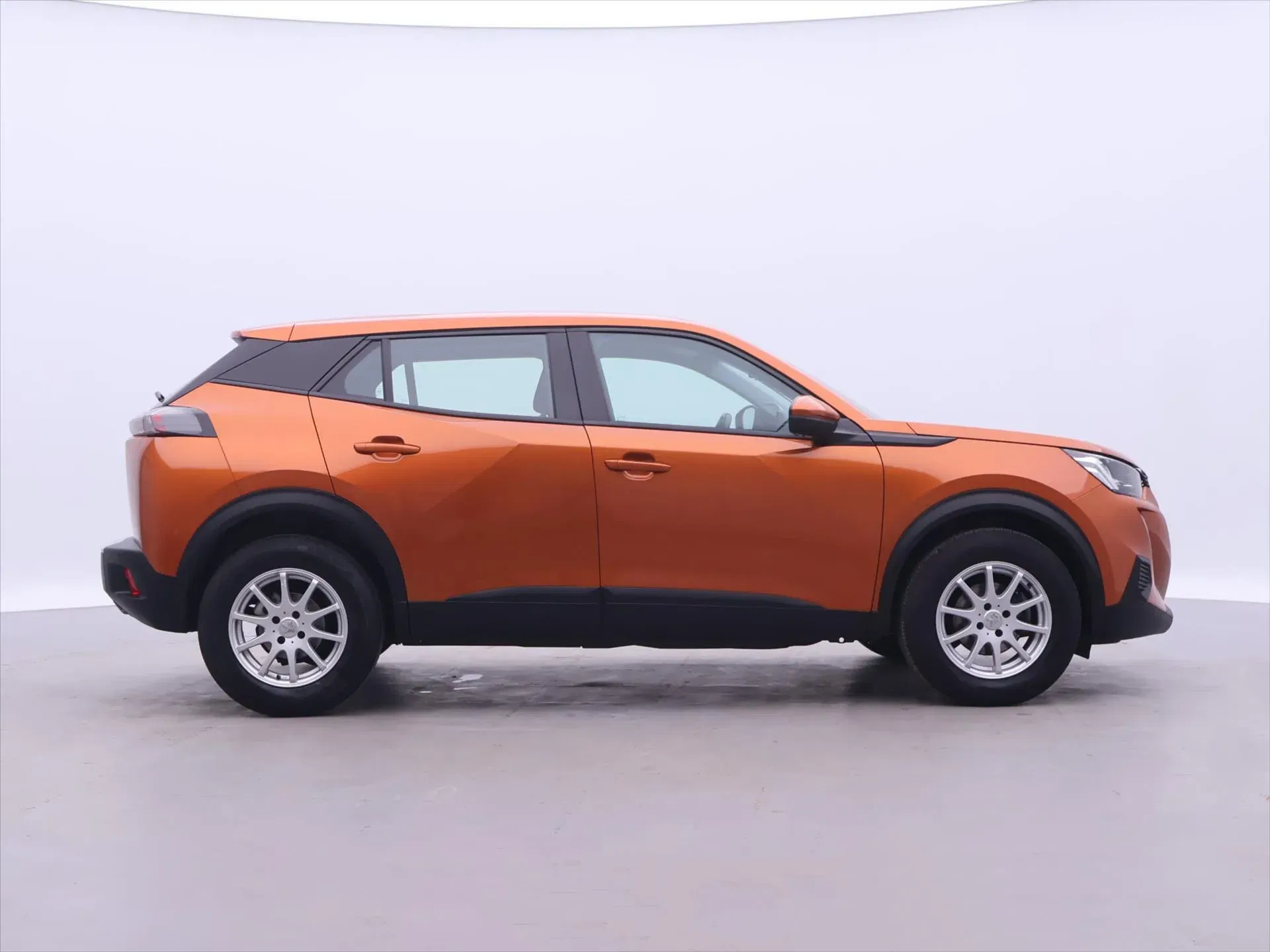 Peugeot 2008 - Náhled 8