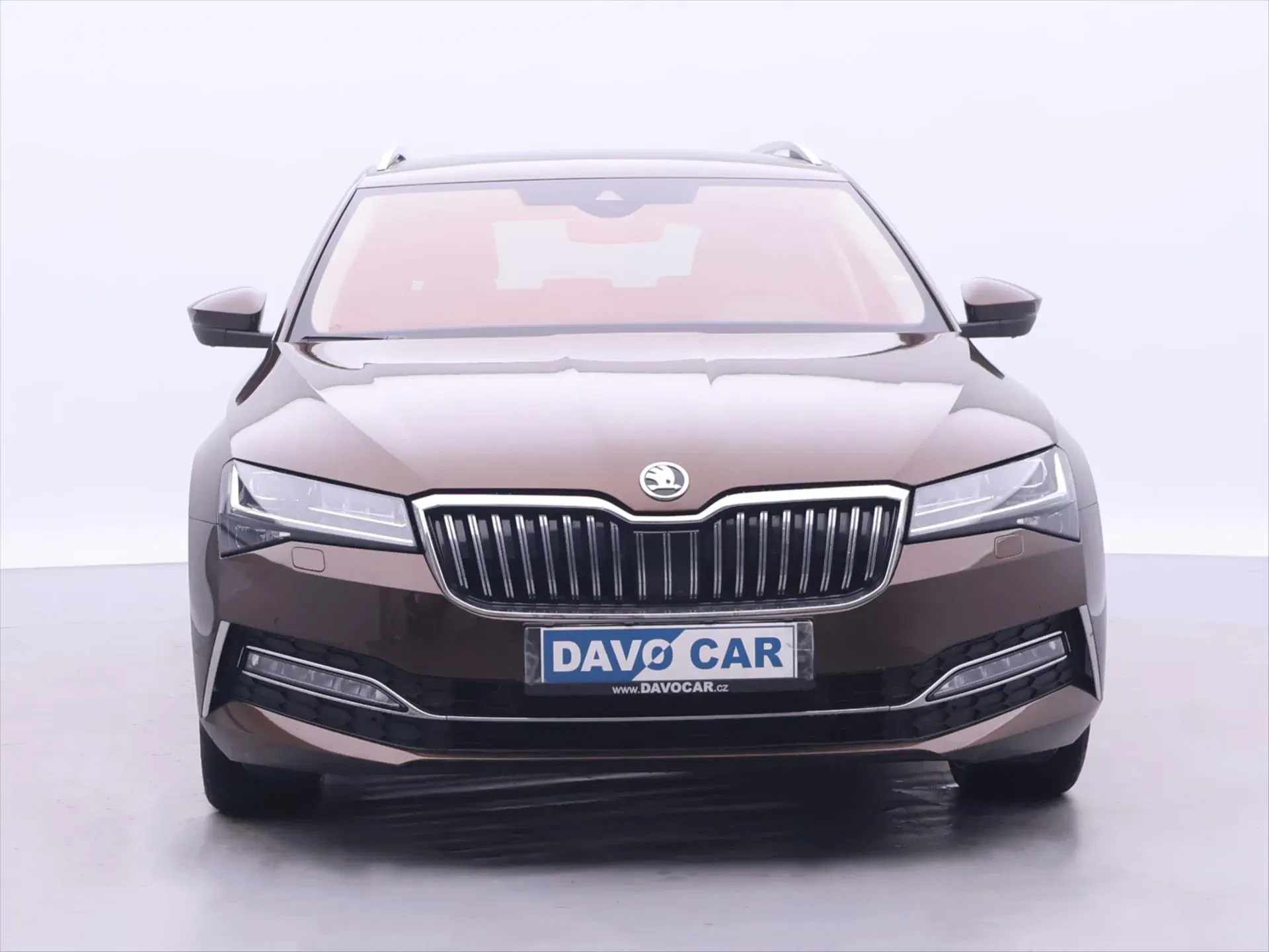 Škoda Superb - Náhled 2