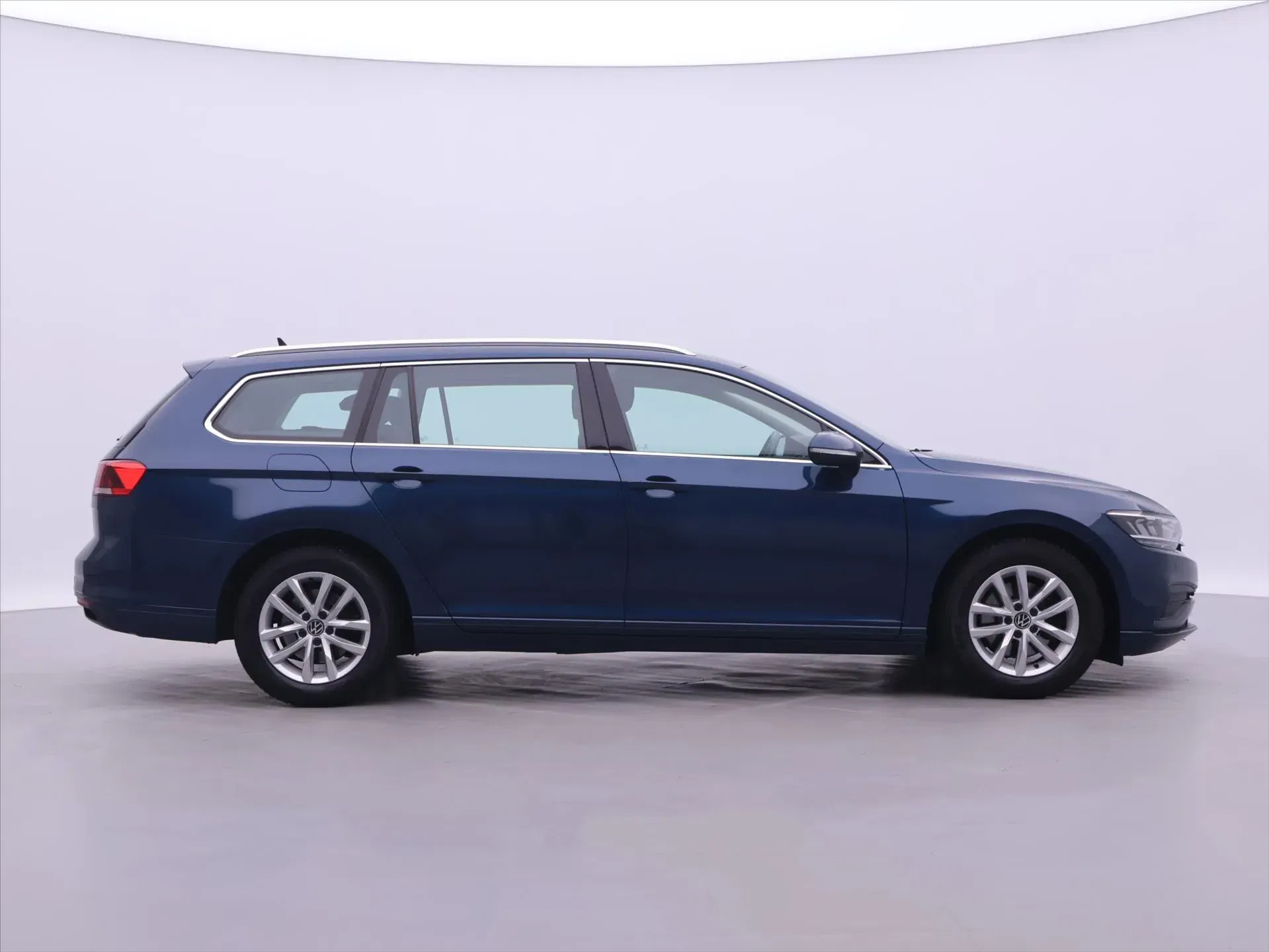 Volkswagen Passat - Náhled 8