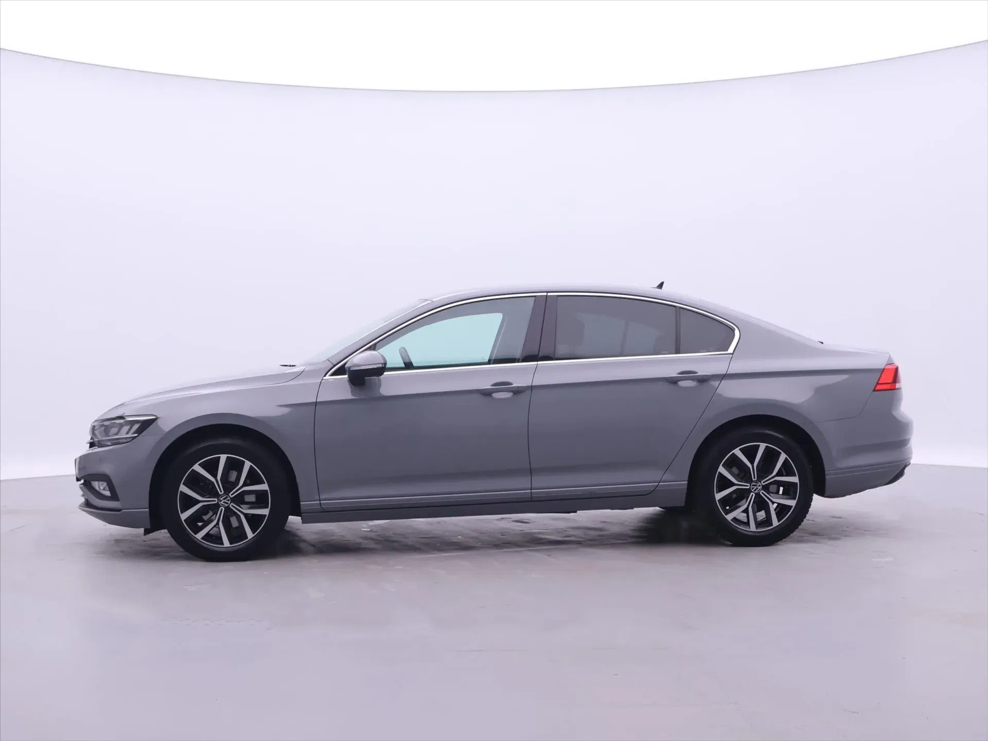 Volkswagen Passat - Náhled 4