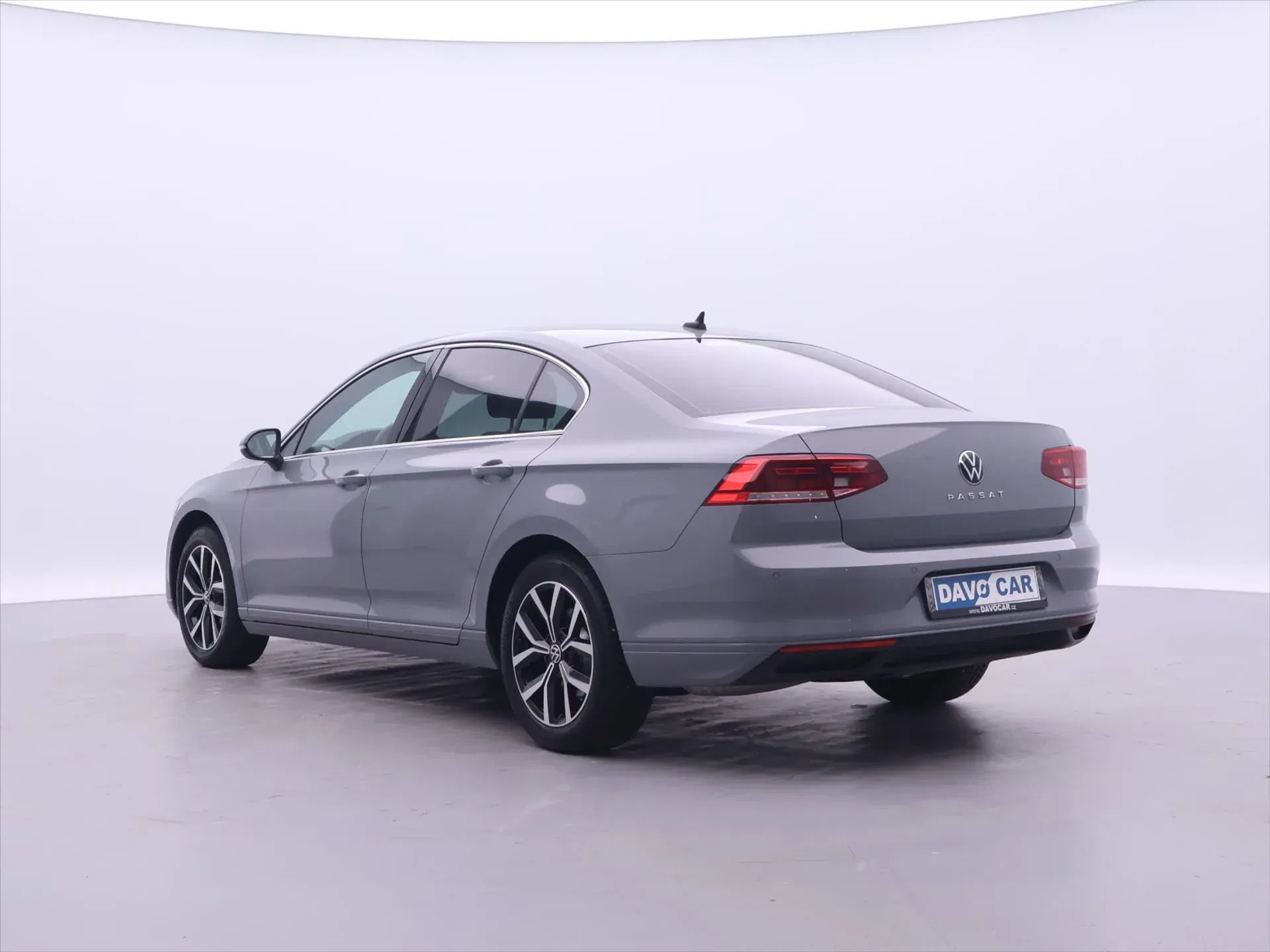 Volkswagen Passat - Náhled 5