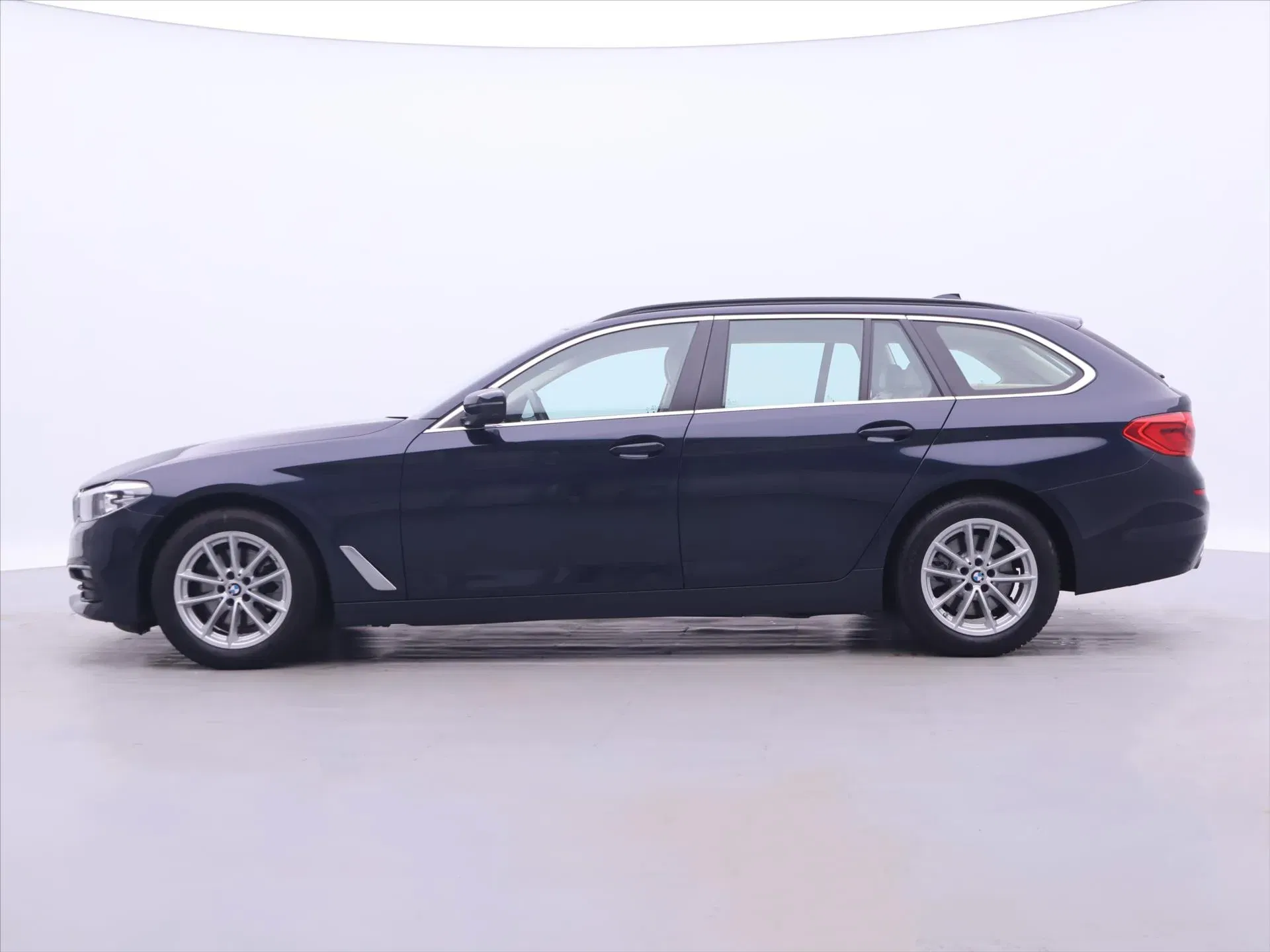 BMW Řada 5 - Náhled 4