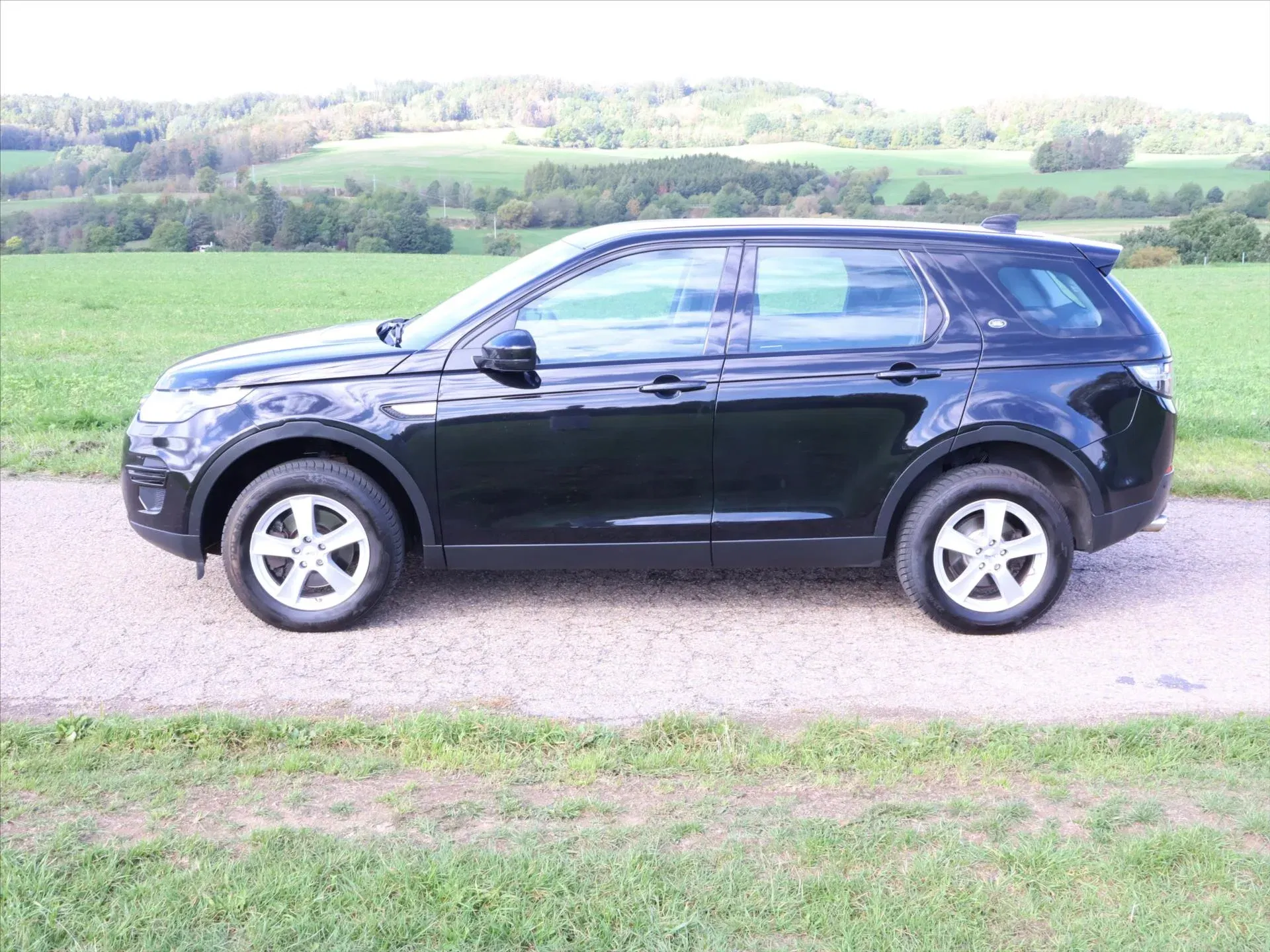 Land Rover Discovery Sport - Náhled 4