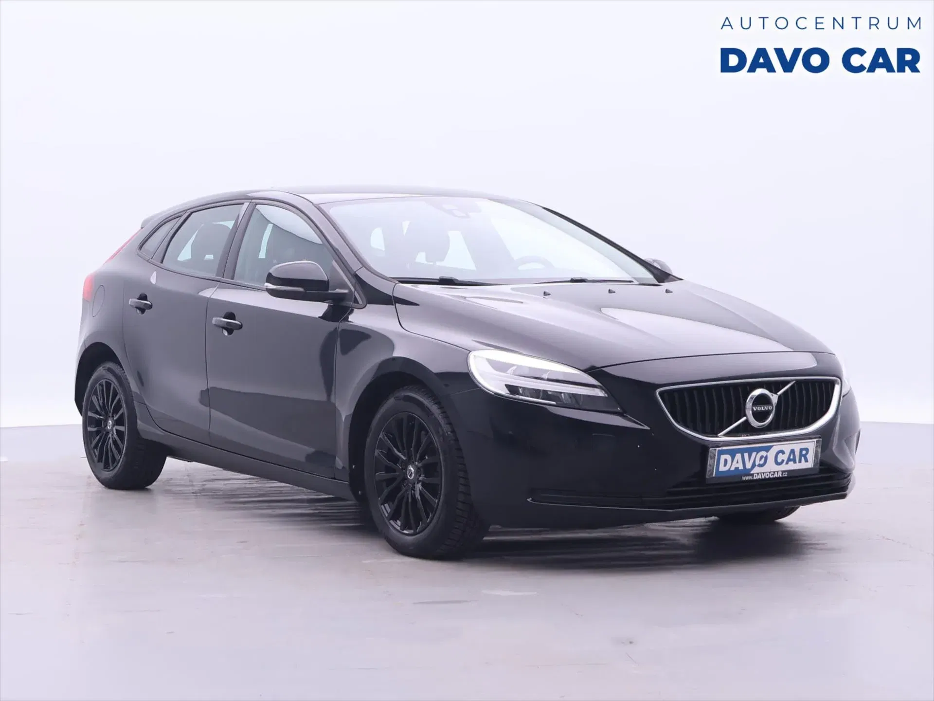 Volvo V40 - Obrázek 1