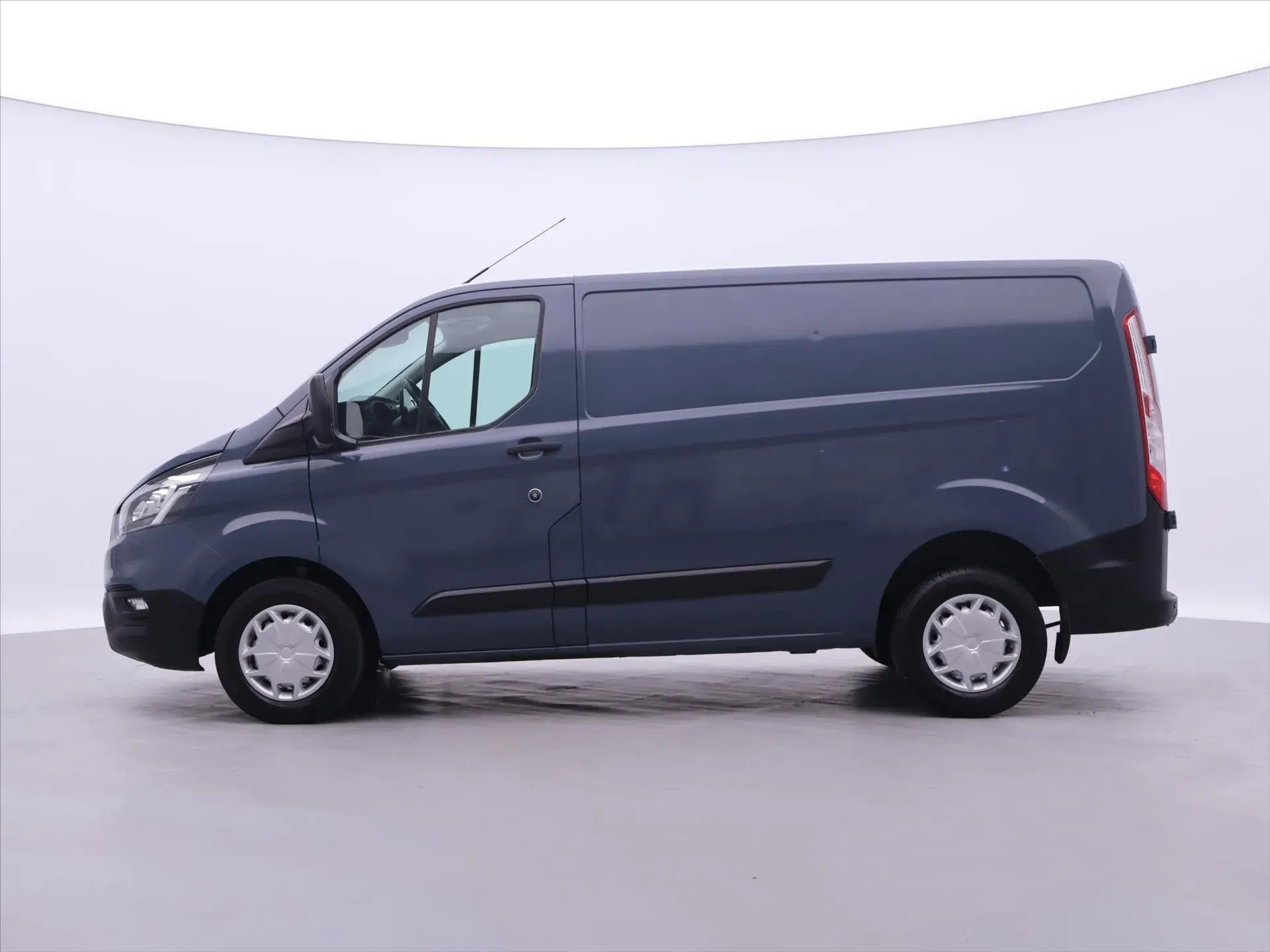 Ford Transit Custom - Náhled 4