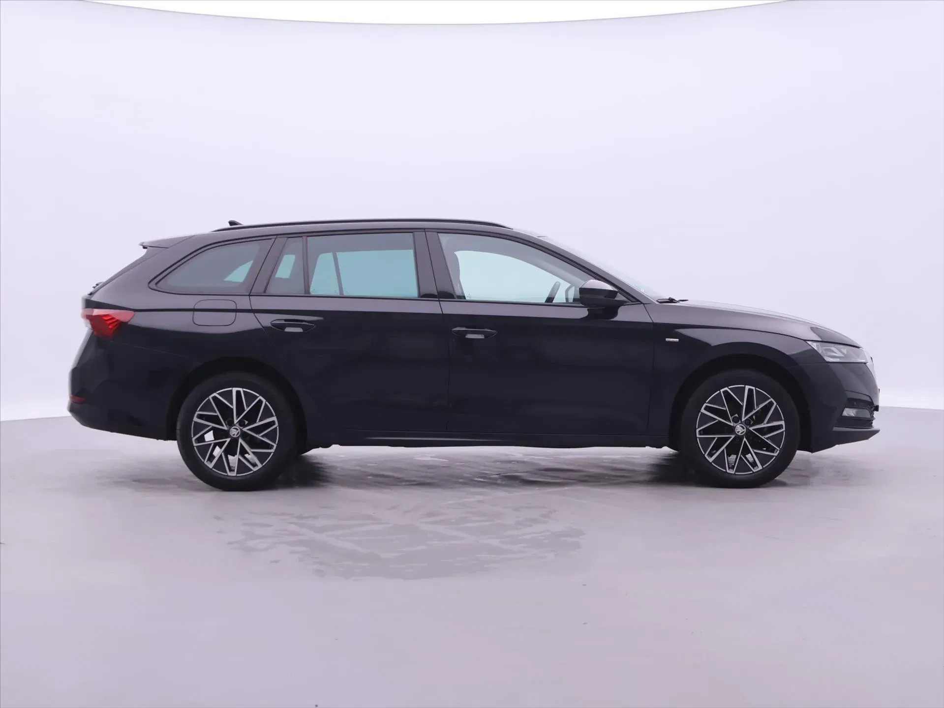 Škoda Octavia - Náhled 8