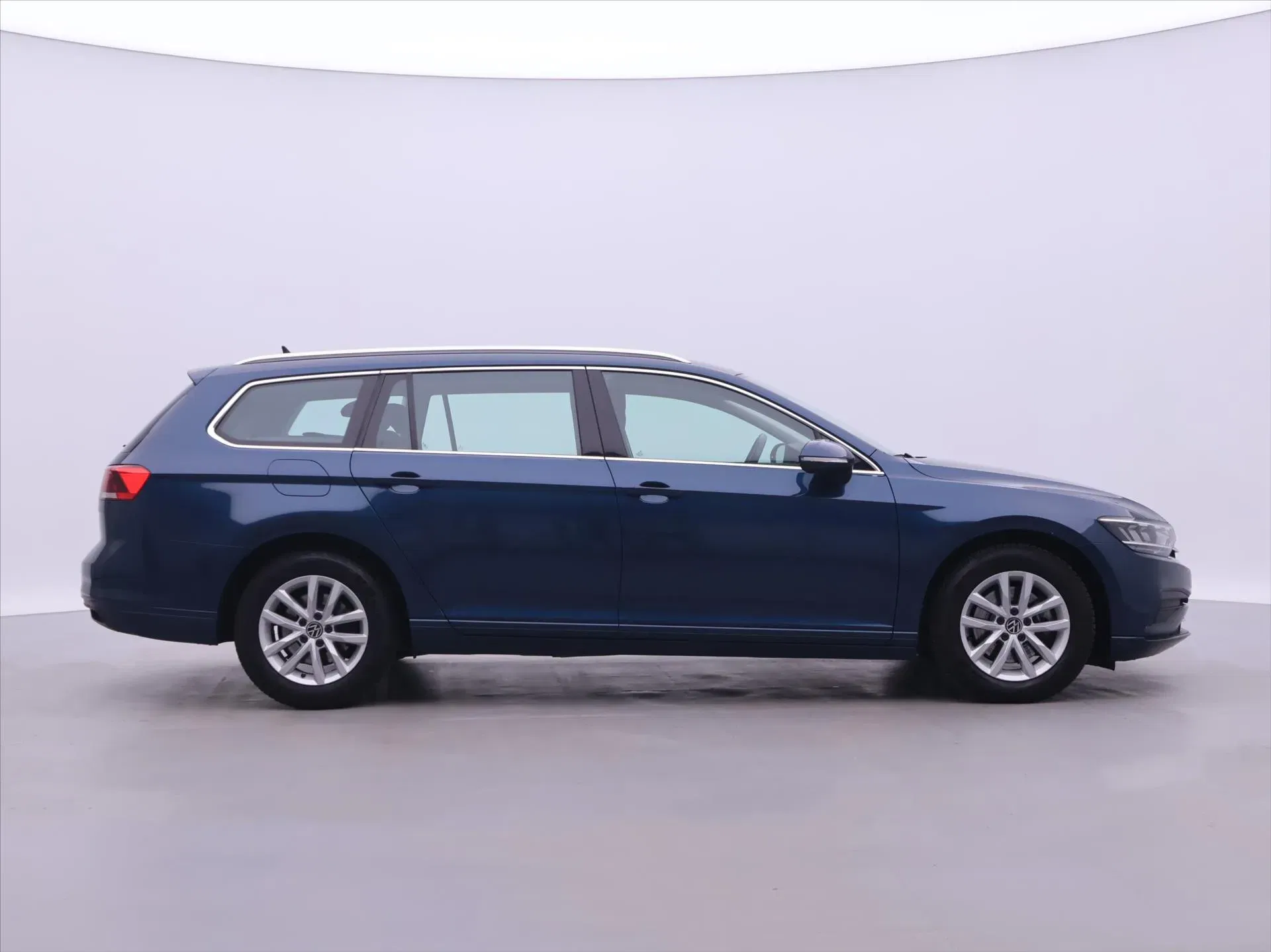 Volkswagen Passat - Náhled 8