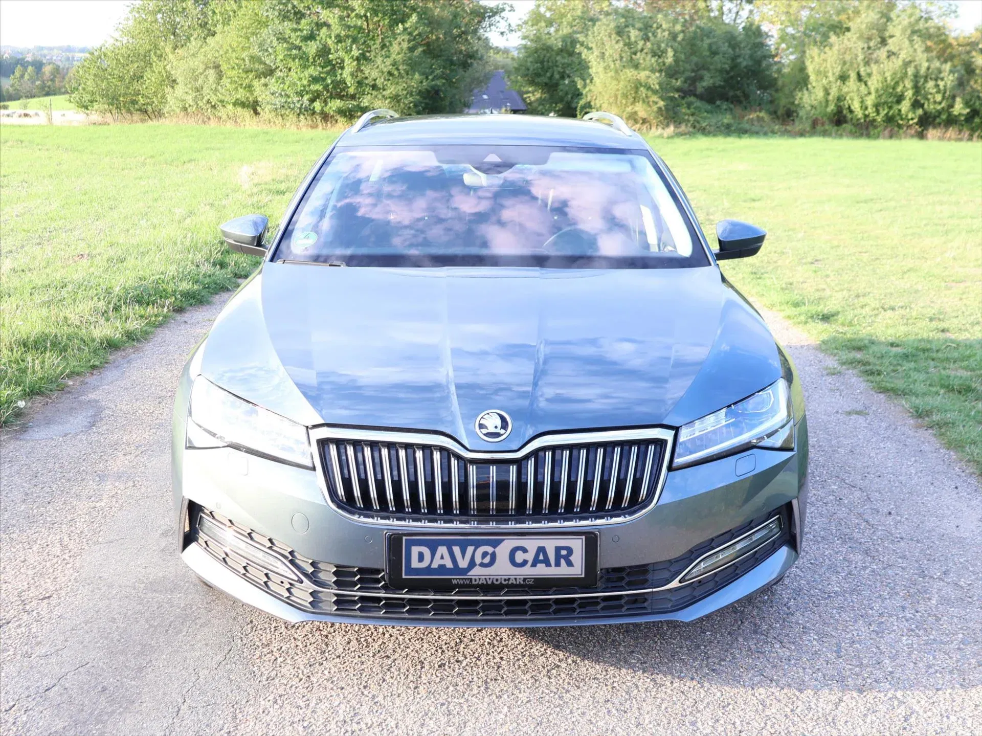 Škoda Superb - Náhled 2