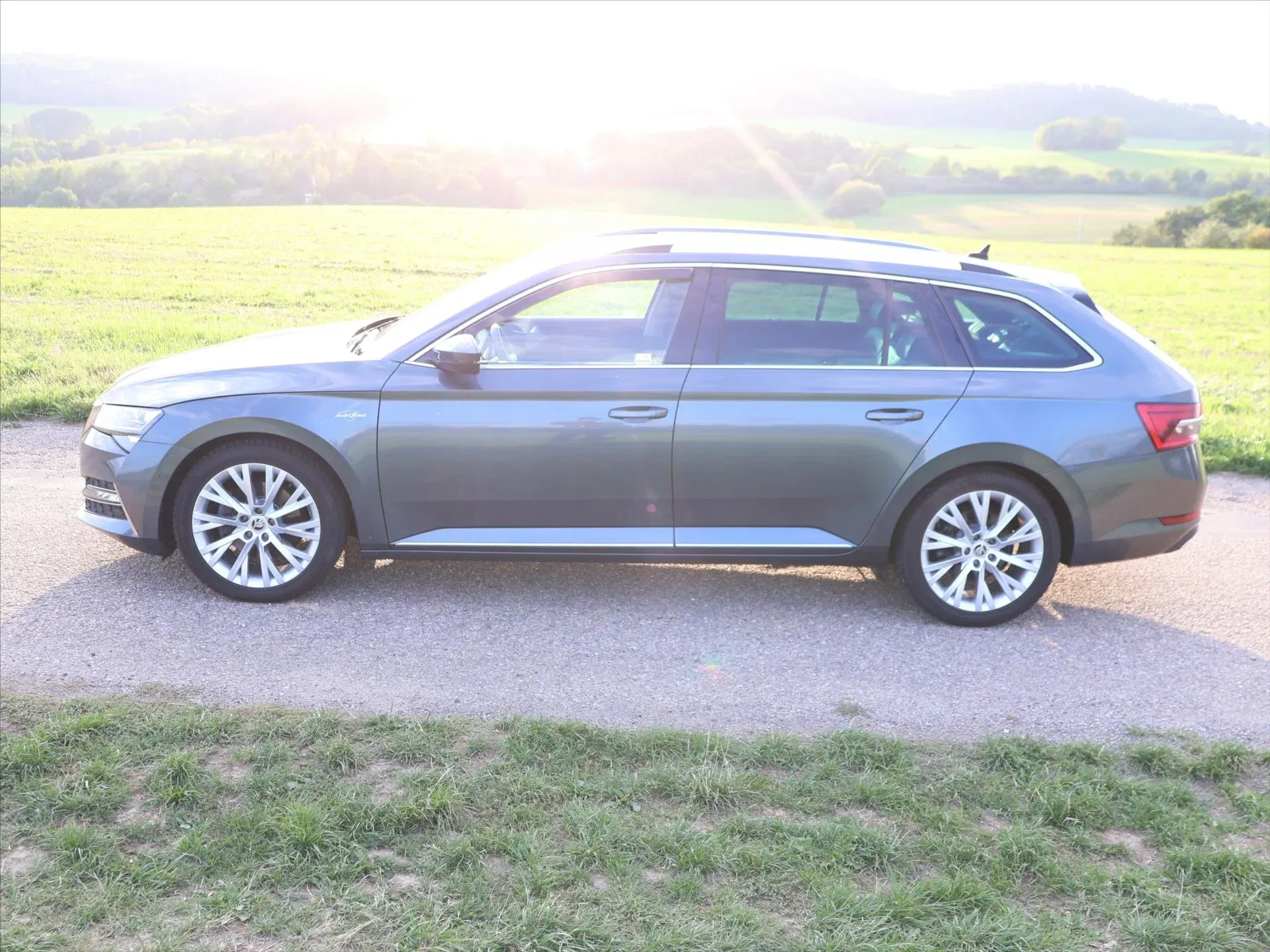 Škoda Superb - Náhled 3