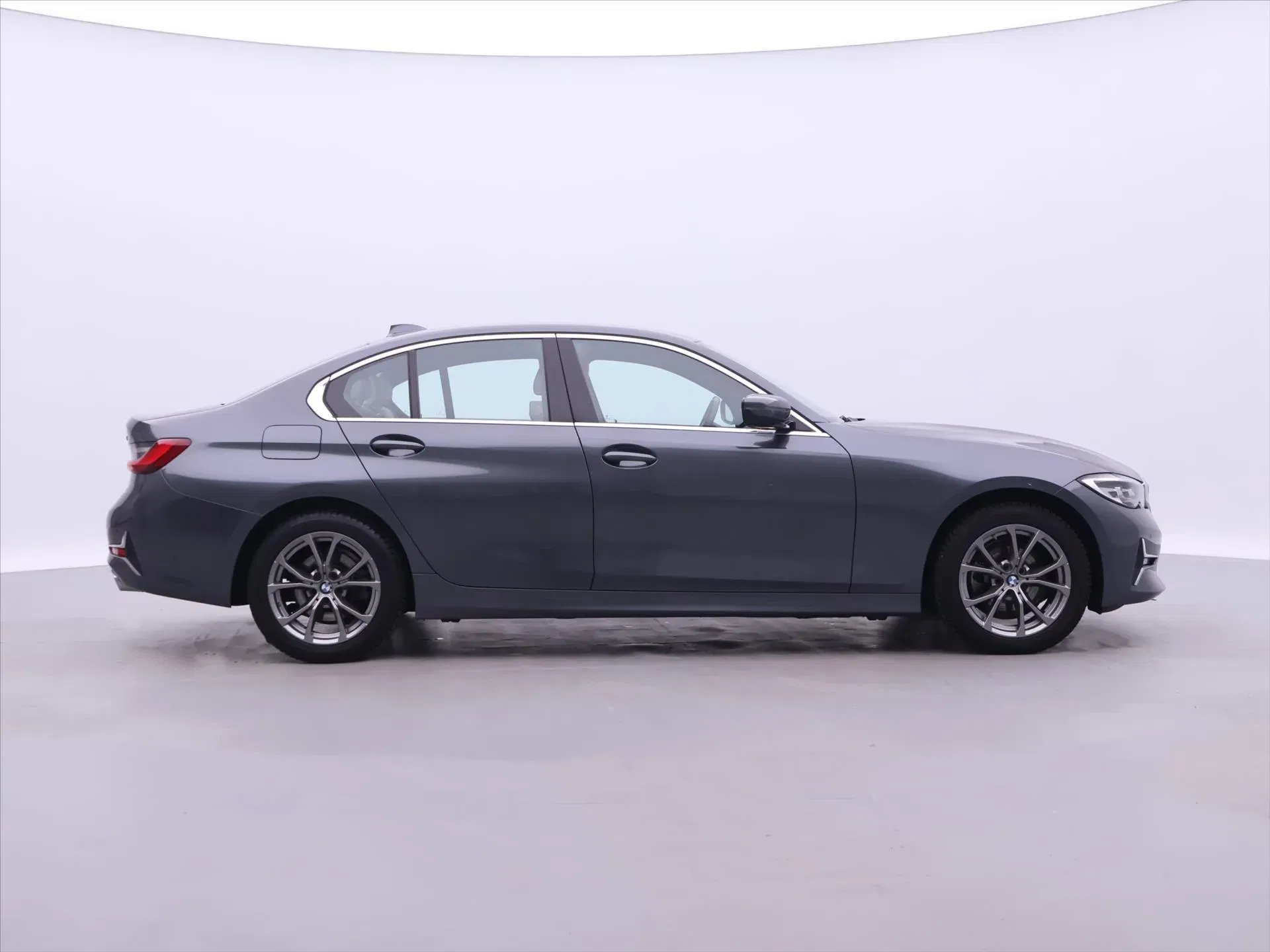 BMW Řada 3 - Náhled 8
