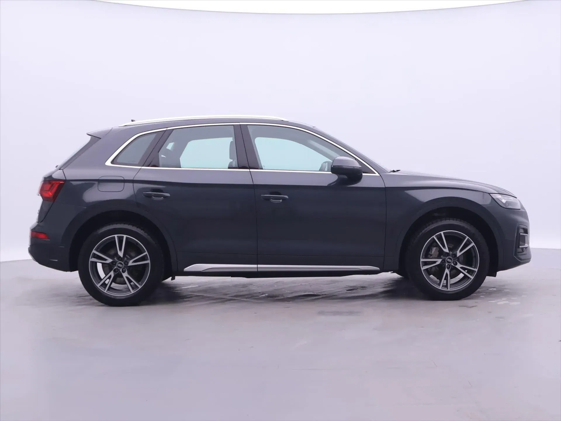 Audi Q5 - Náhled 8
