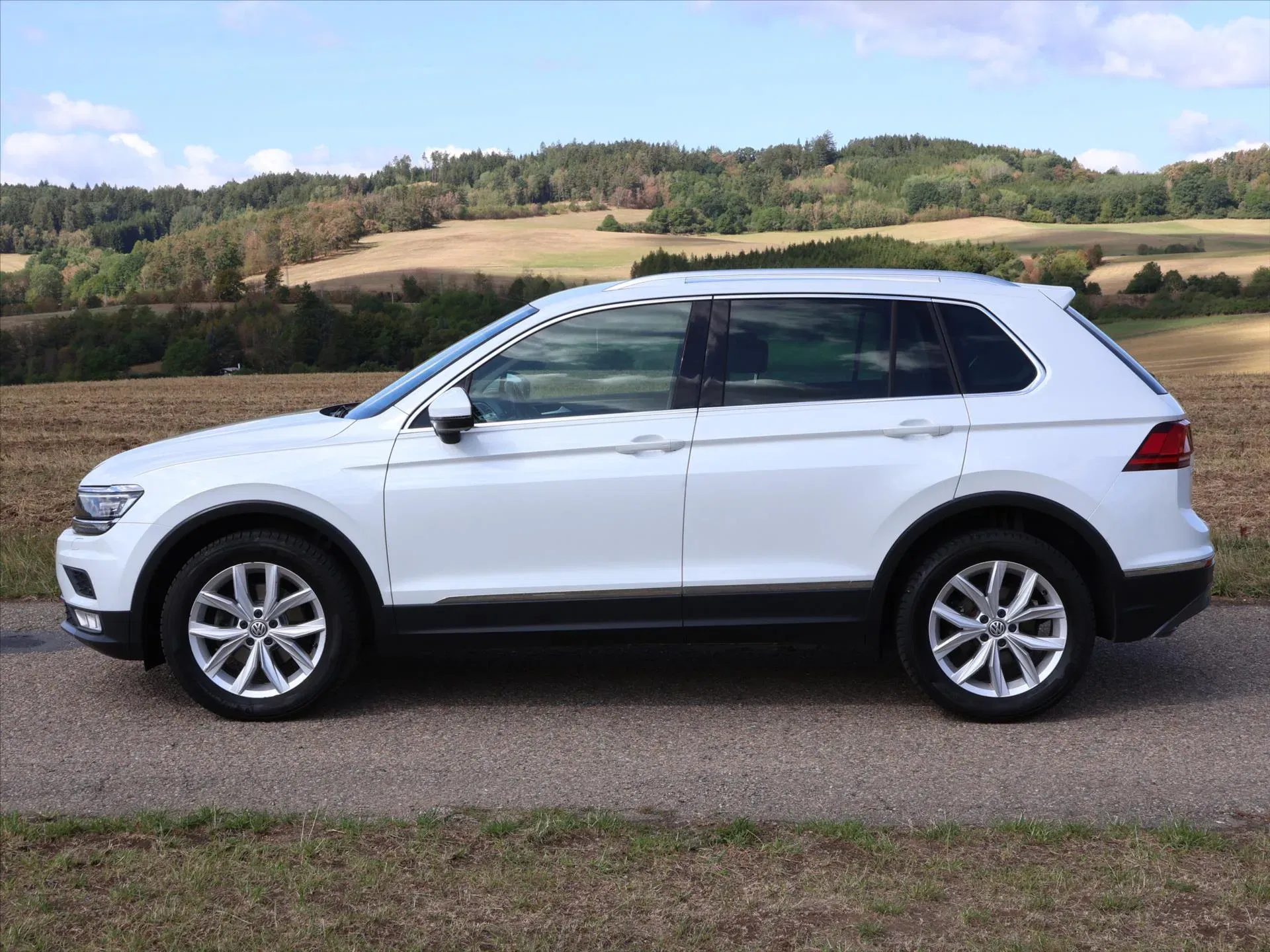 Volkswagen Tiguan - Náhled 4