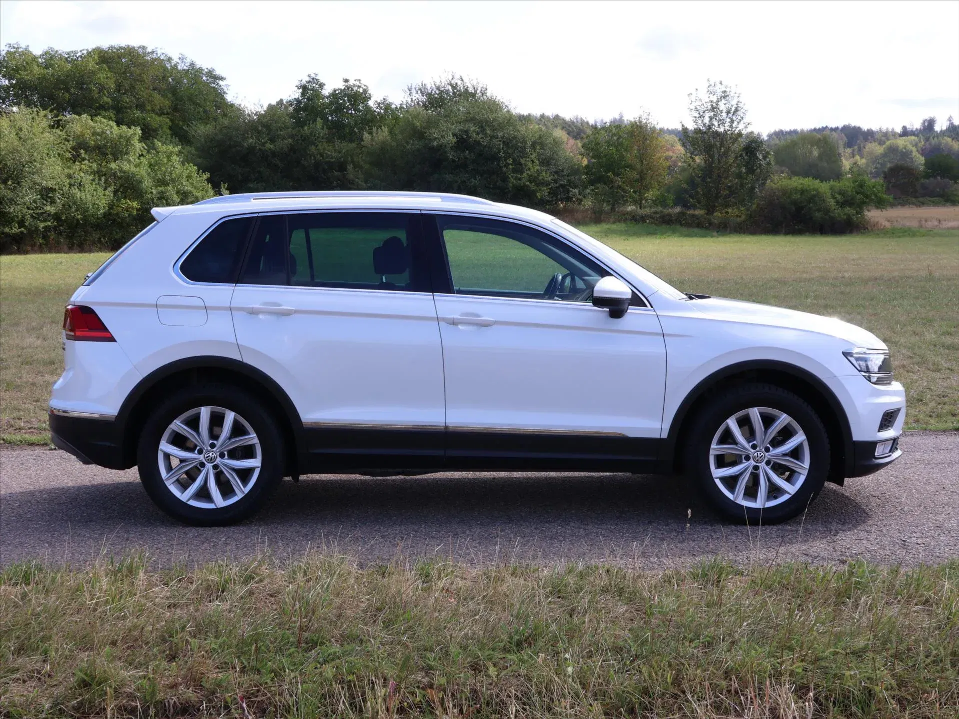 Volkswagen Tiguan - Náhled 8
