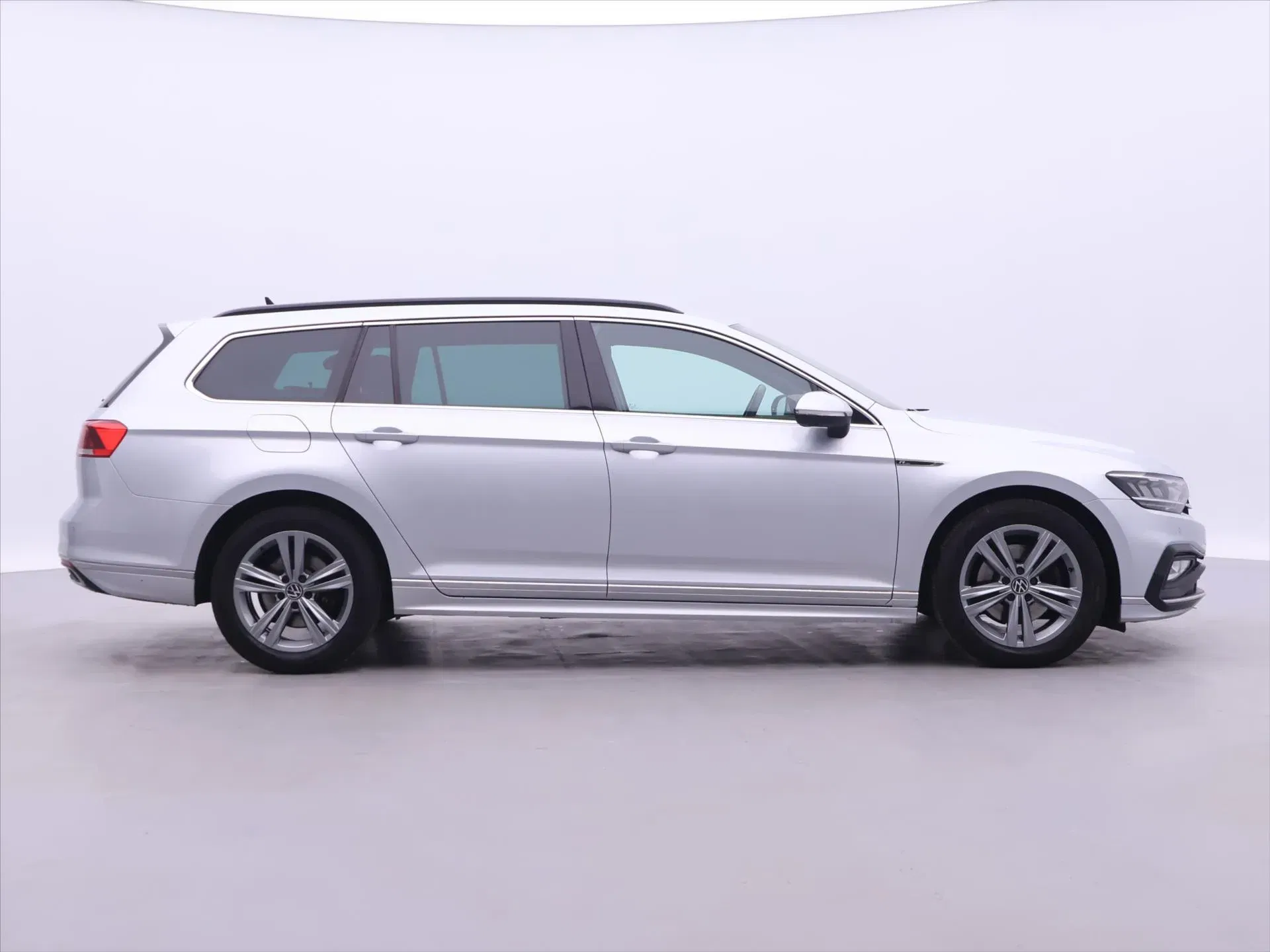 Volkswagen Passat - Náhled 8
