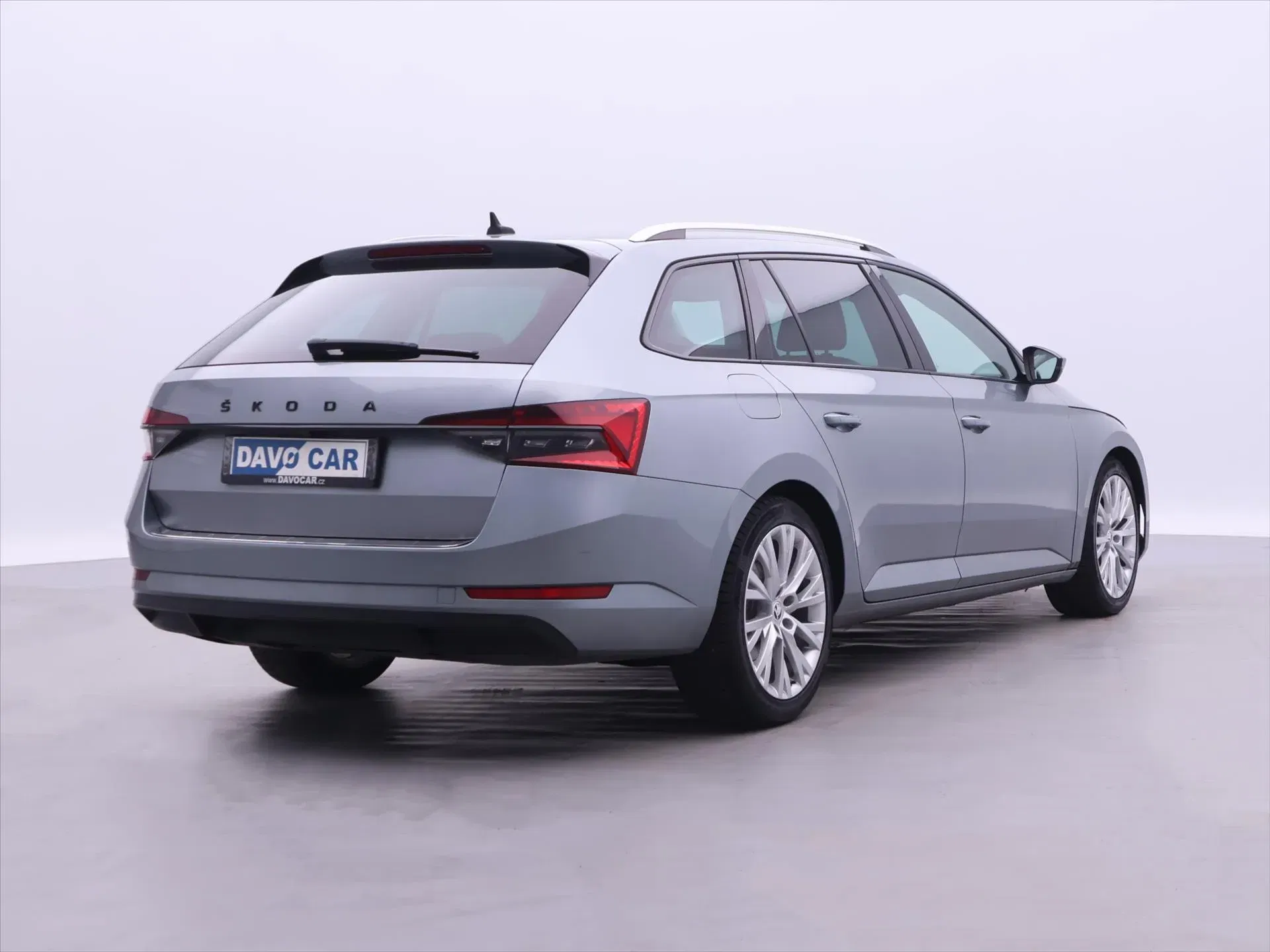 Škoda Superb - Náhled 7