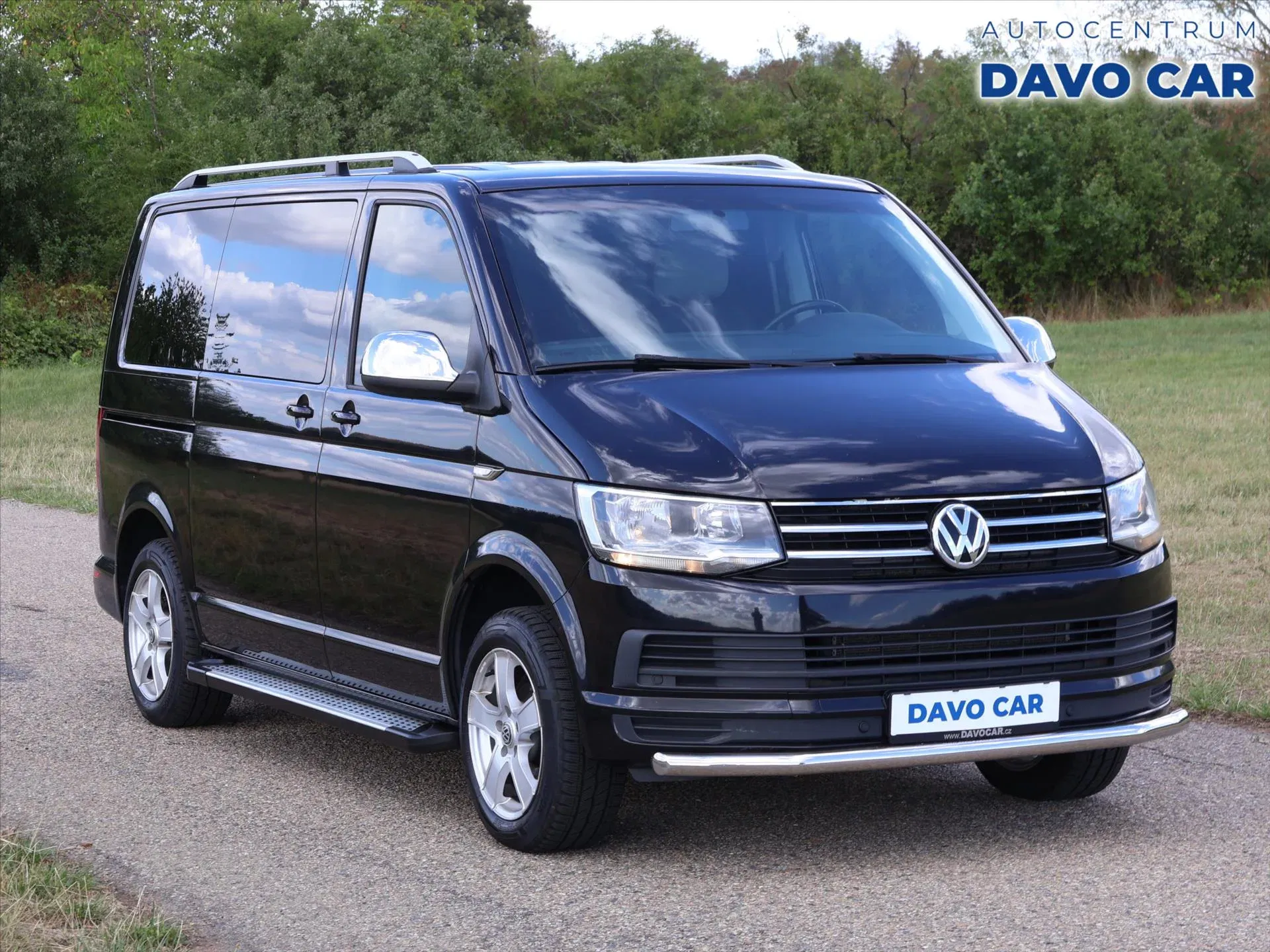 Volkswagen Caravelle - Obrázek 1