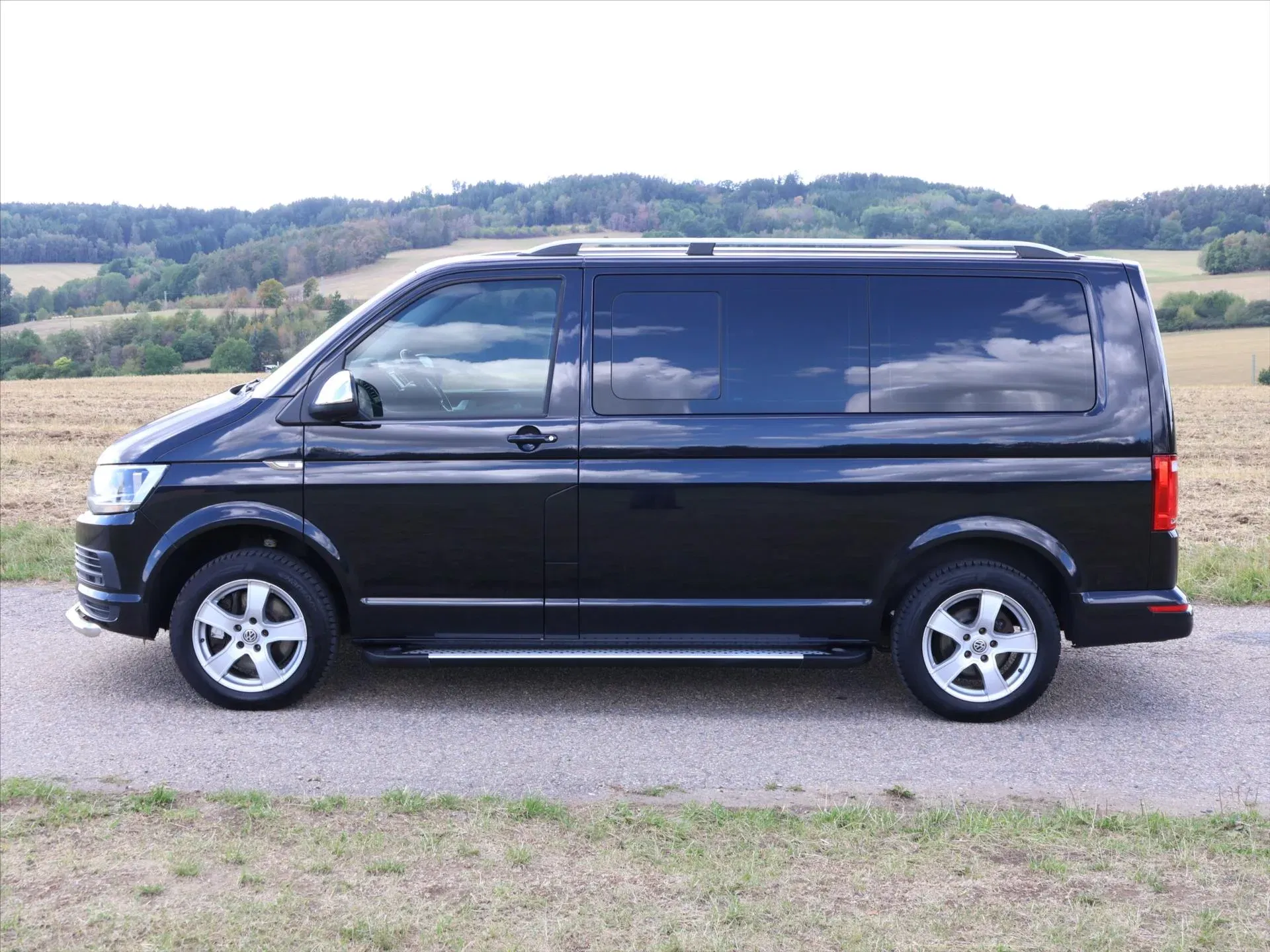 Volkswagen Caravelle - Náhled 4
