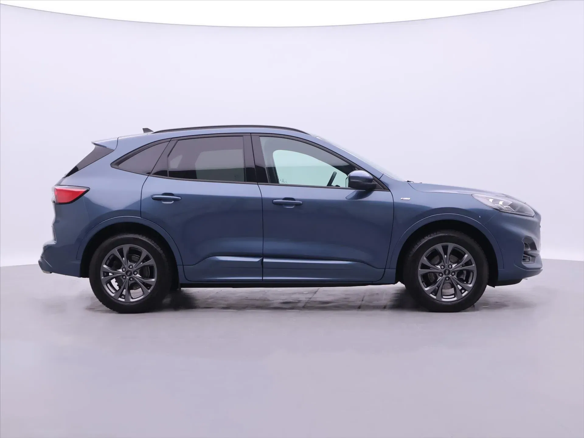 Ford Kuga - Náhled 8