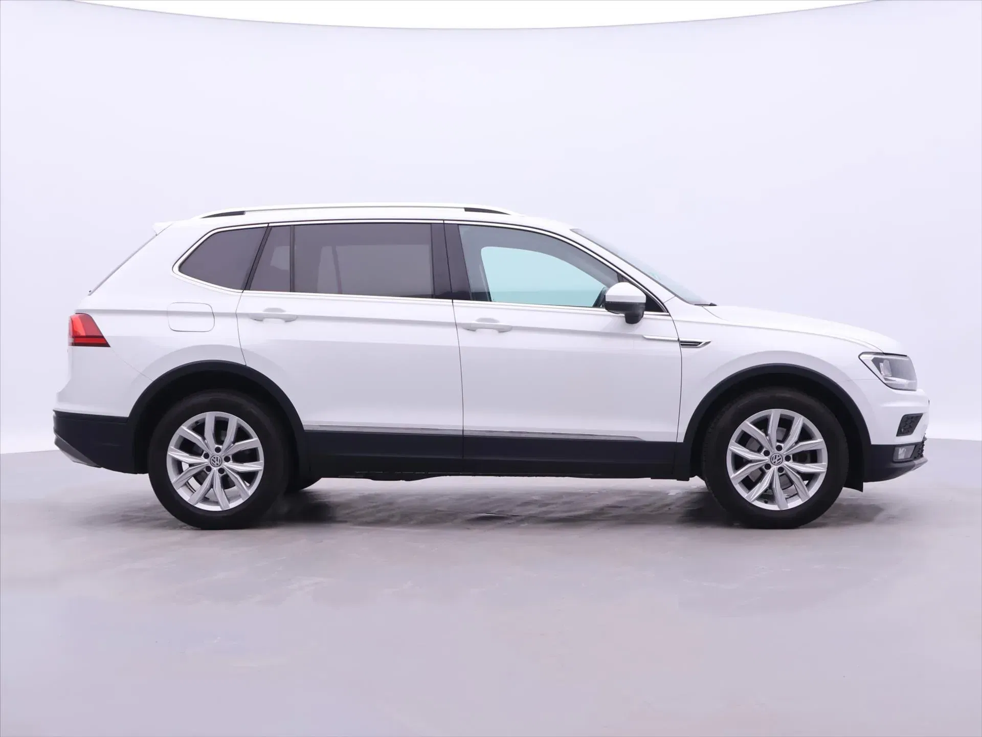 Volkswagen Tiguan Allspace - Náhled 8