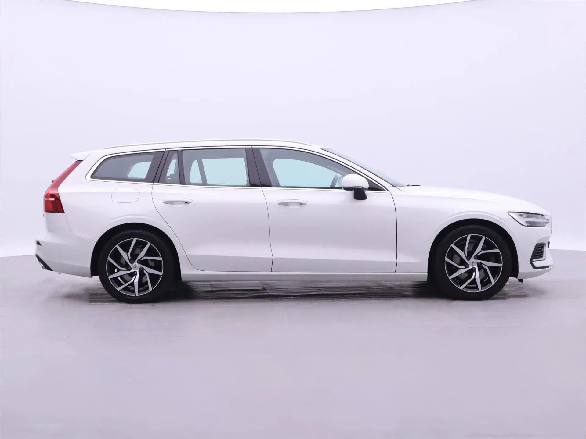 Volvo V60 - Náhled 8