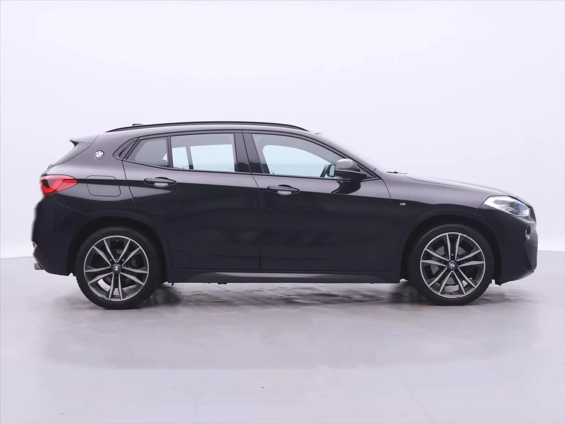 BMW X2 - Náhled 8