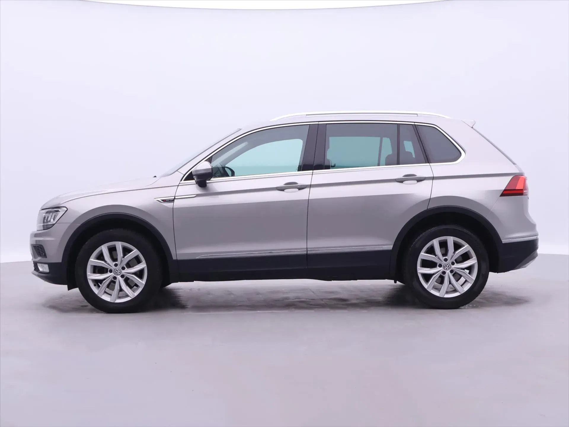 Volkswagen Tiguan - Náhled 4