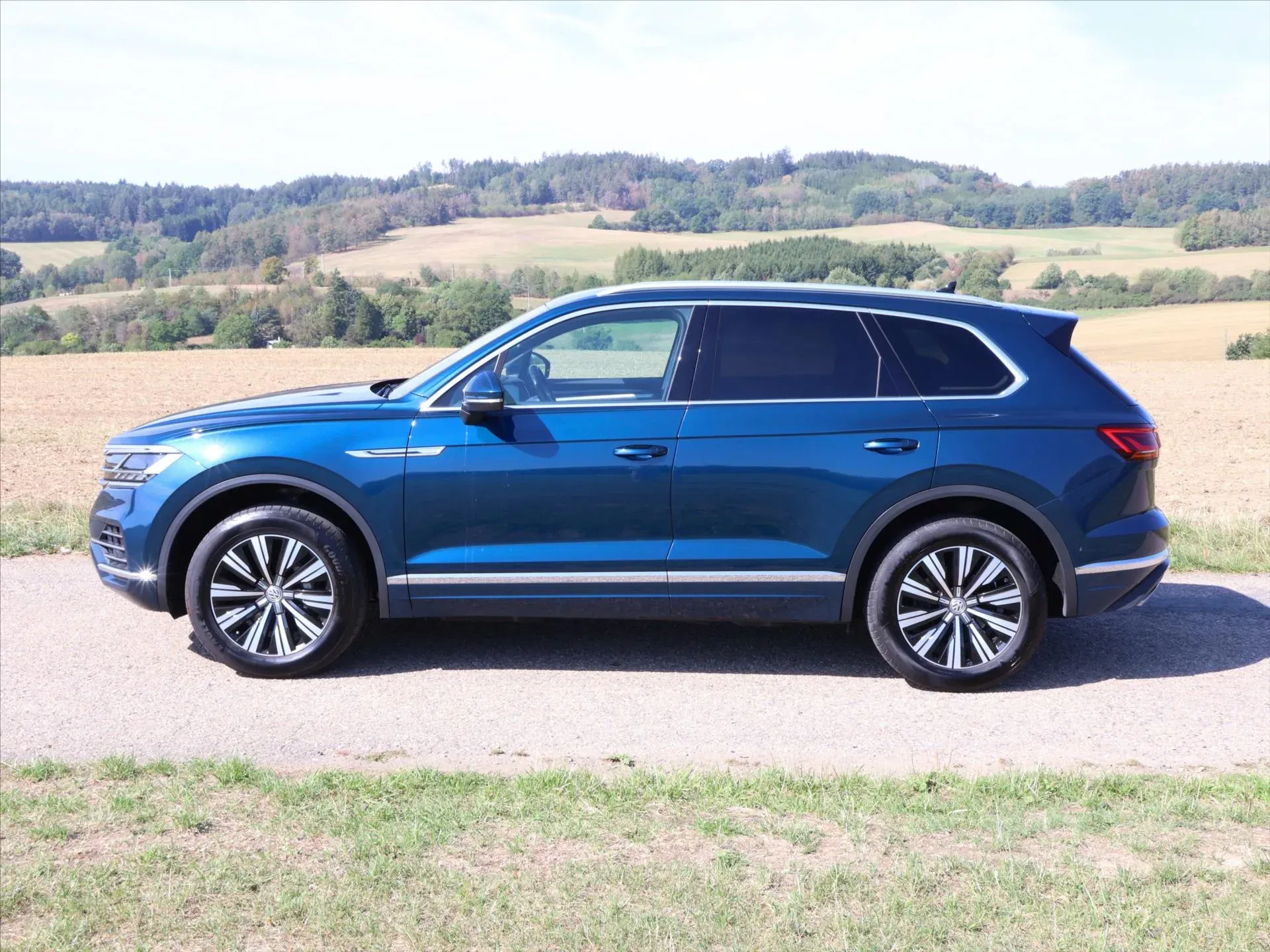 Volkswagen Touareg - Náhled 4