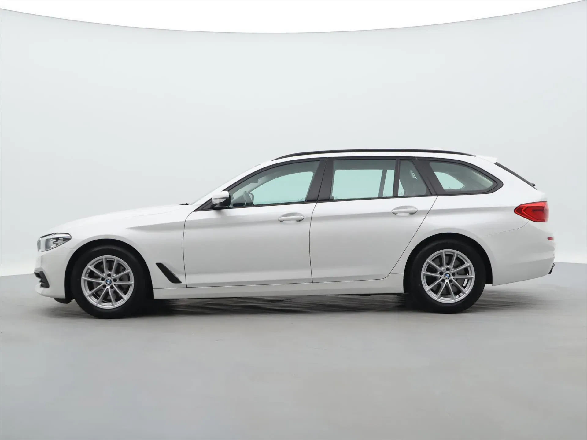 BMW Řada 5 - Náhled 4