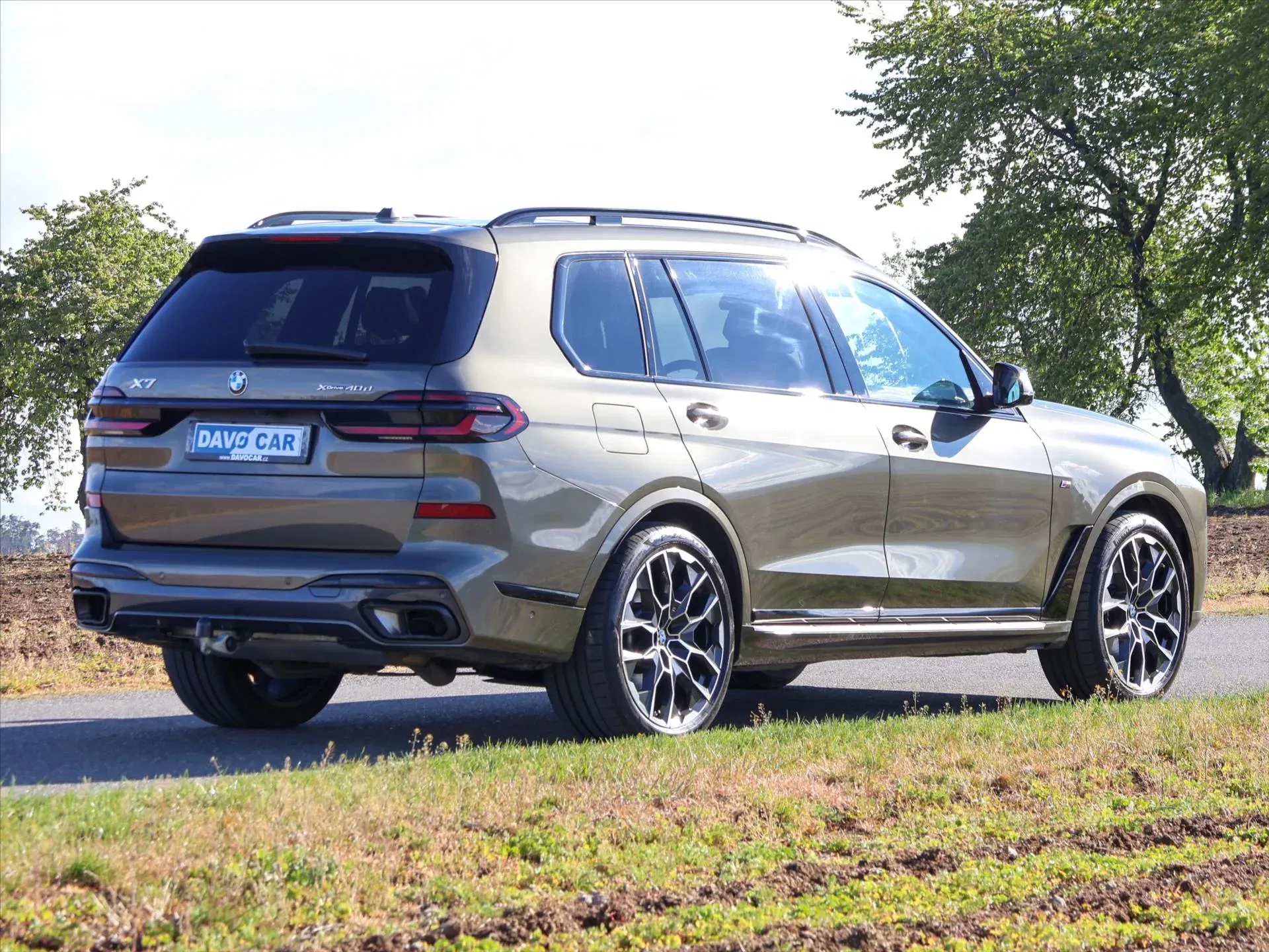 BMW X7 - Náhled 7