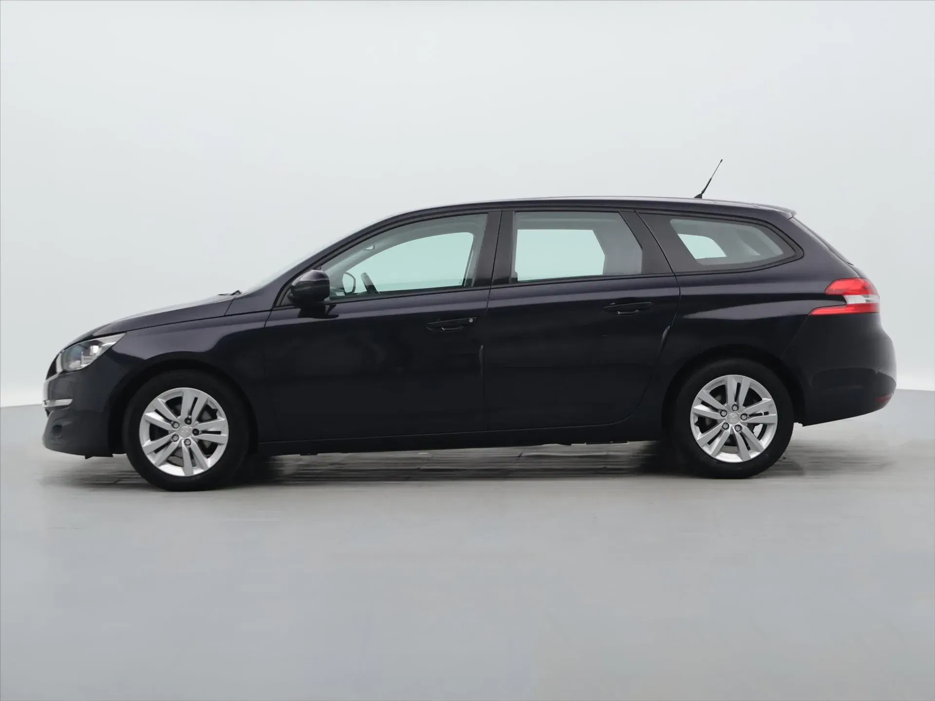 Peugeot 308 - Náhled 4