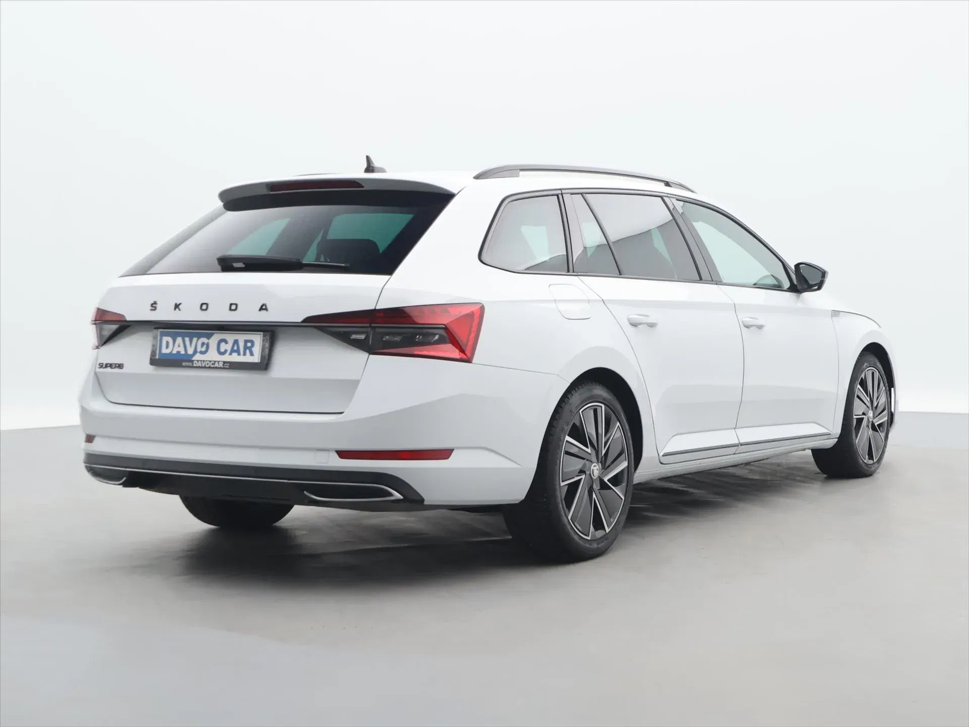 Škoda Superb - Náhled 7