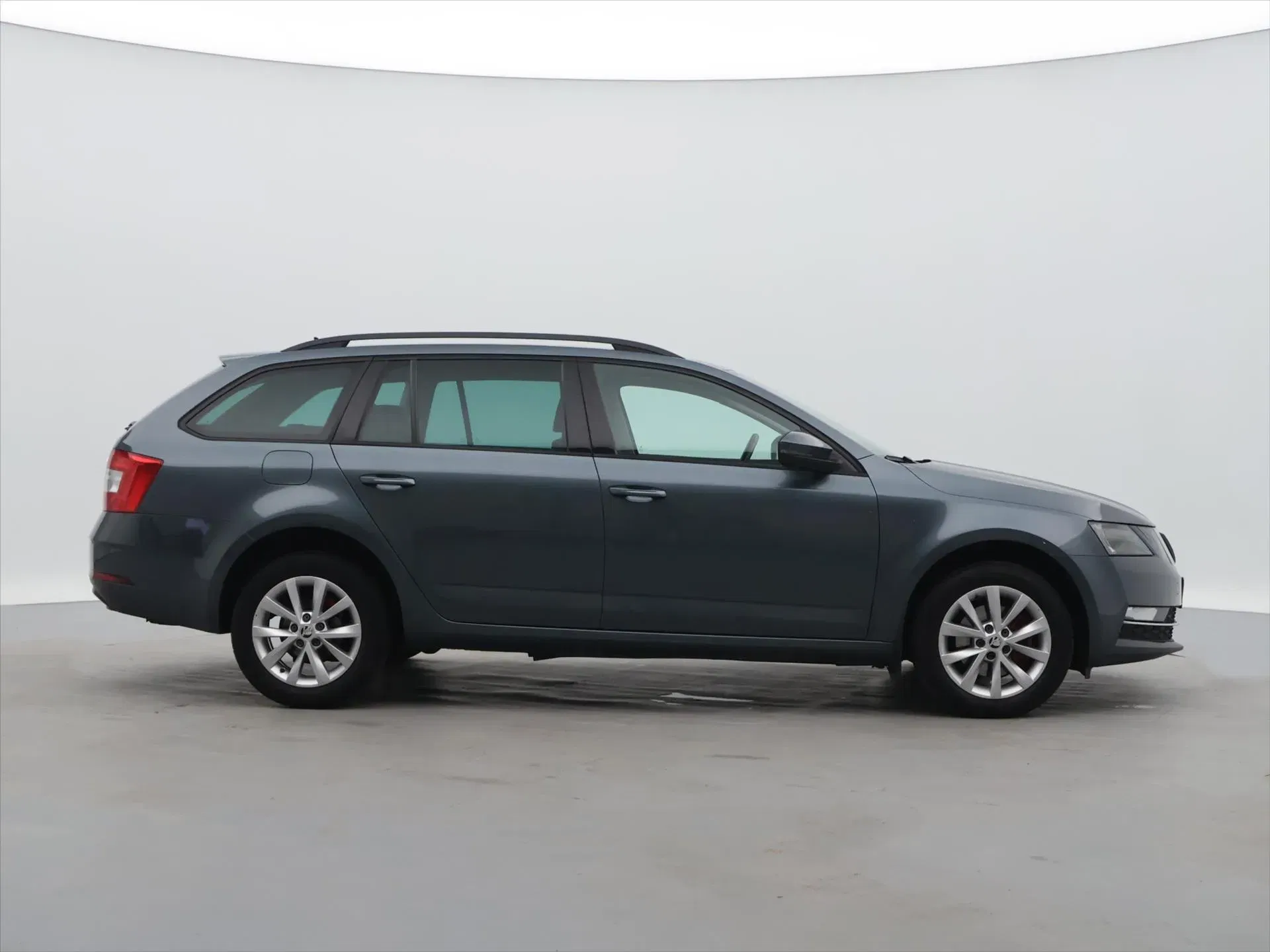 Škoda Octavia - Náhled 8
