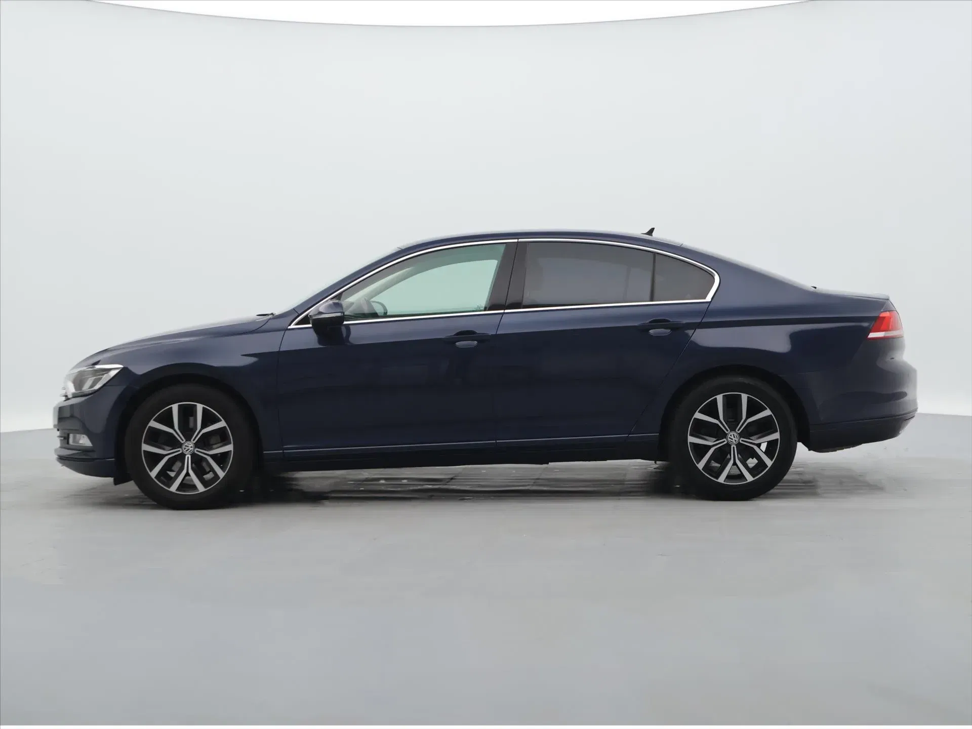Volkswagen Passat - Náhled 4