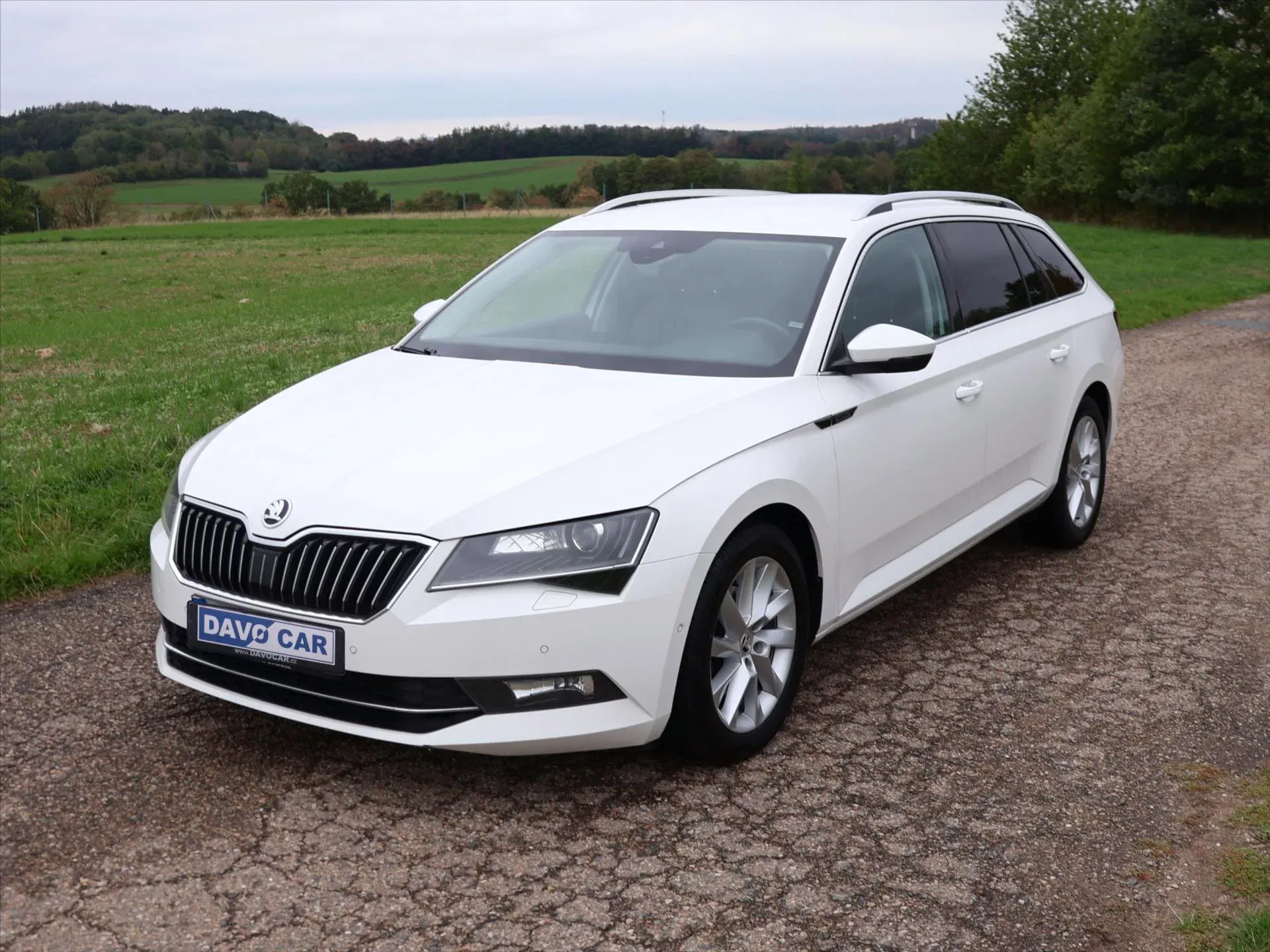 Škoda Superb - Náhled 3