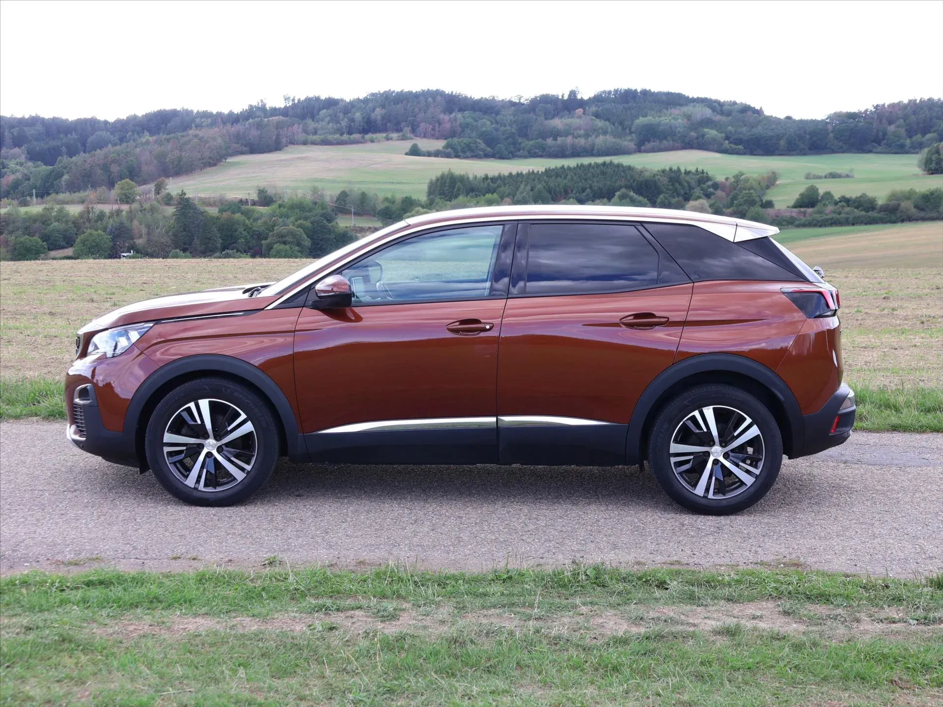 Peugeot 3008 - Náhled 4
