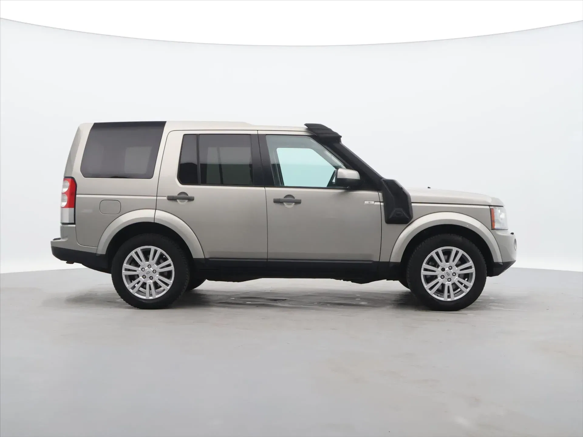 Land Rover Discovery - Náhled 8