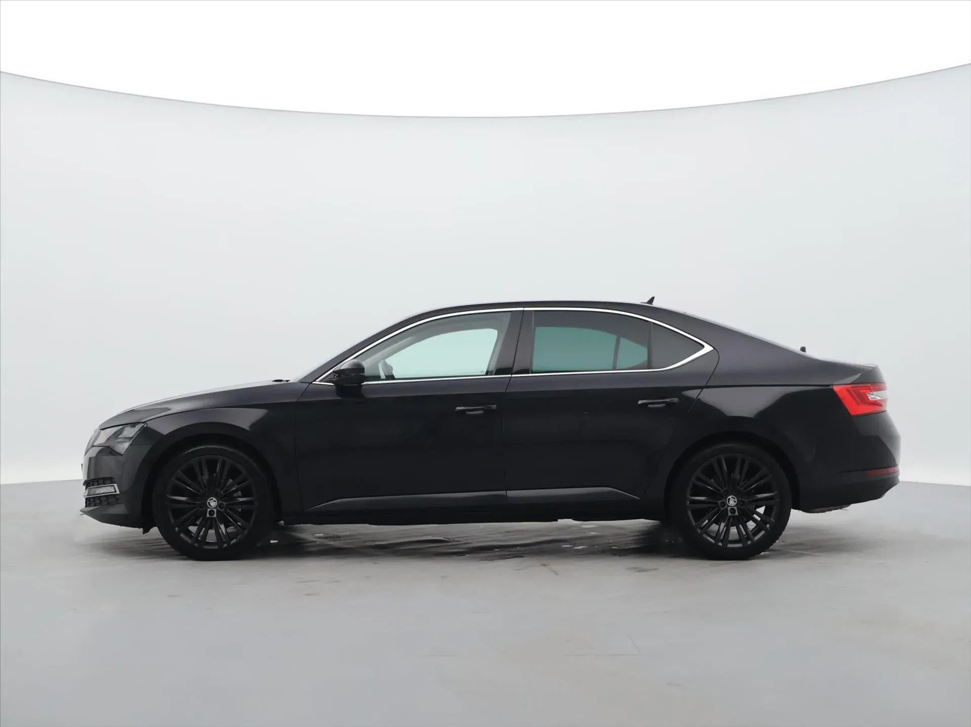 Škoda Superb - Náhled 4