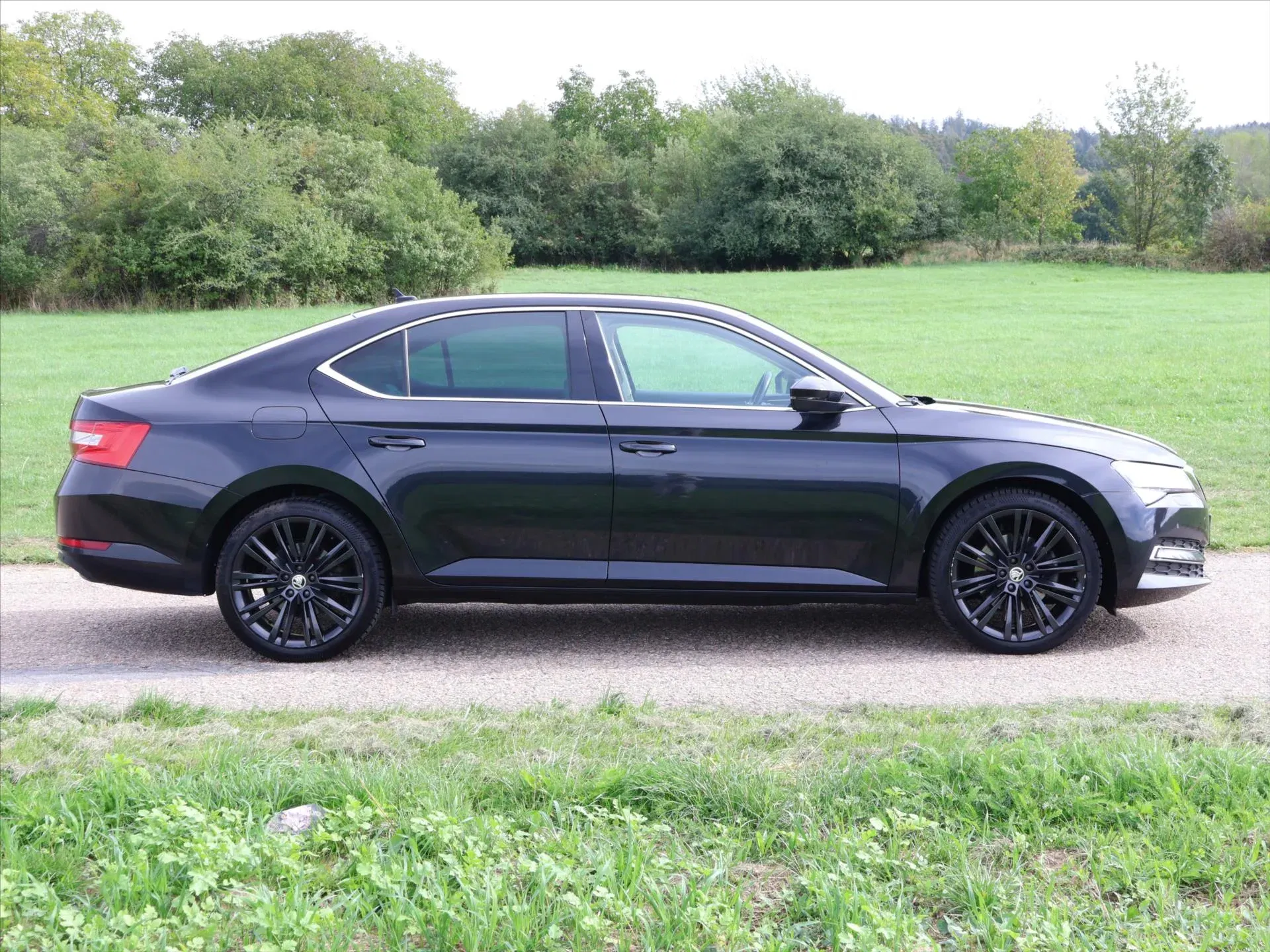 Škoda Superb - Náhled 8