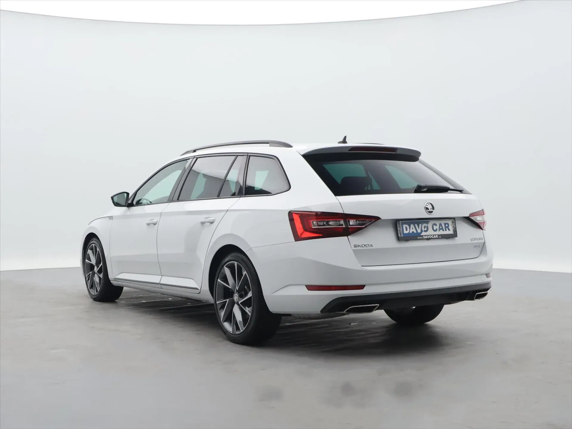 Škoda Superb - Náhled 5
