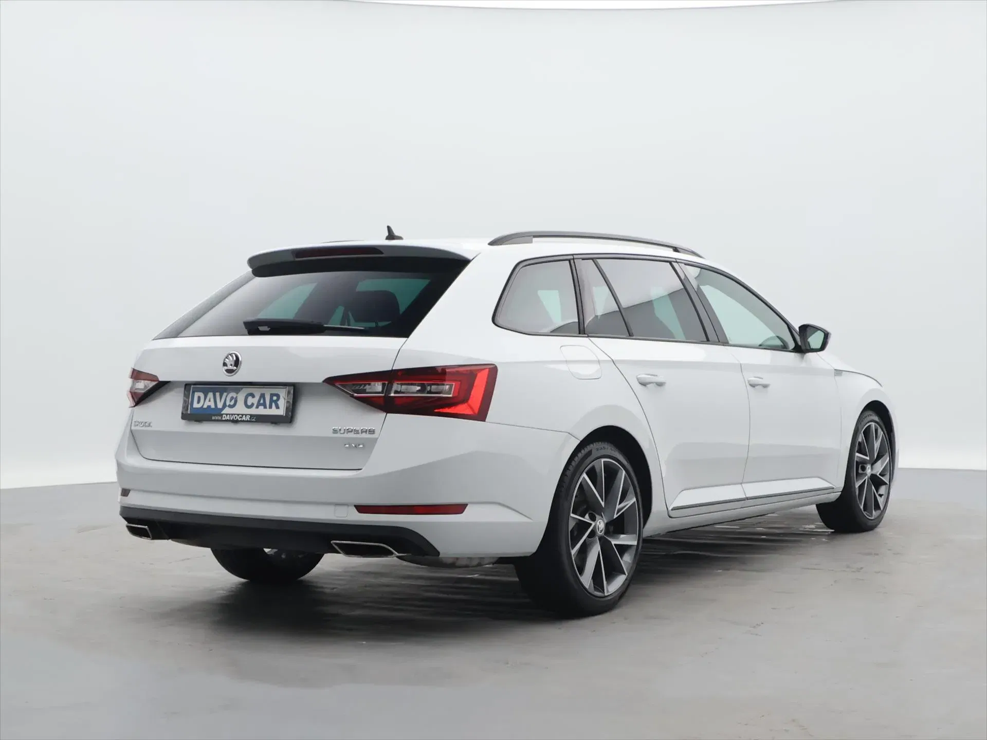 Škoda Superb - Náhled 7