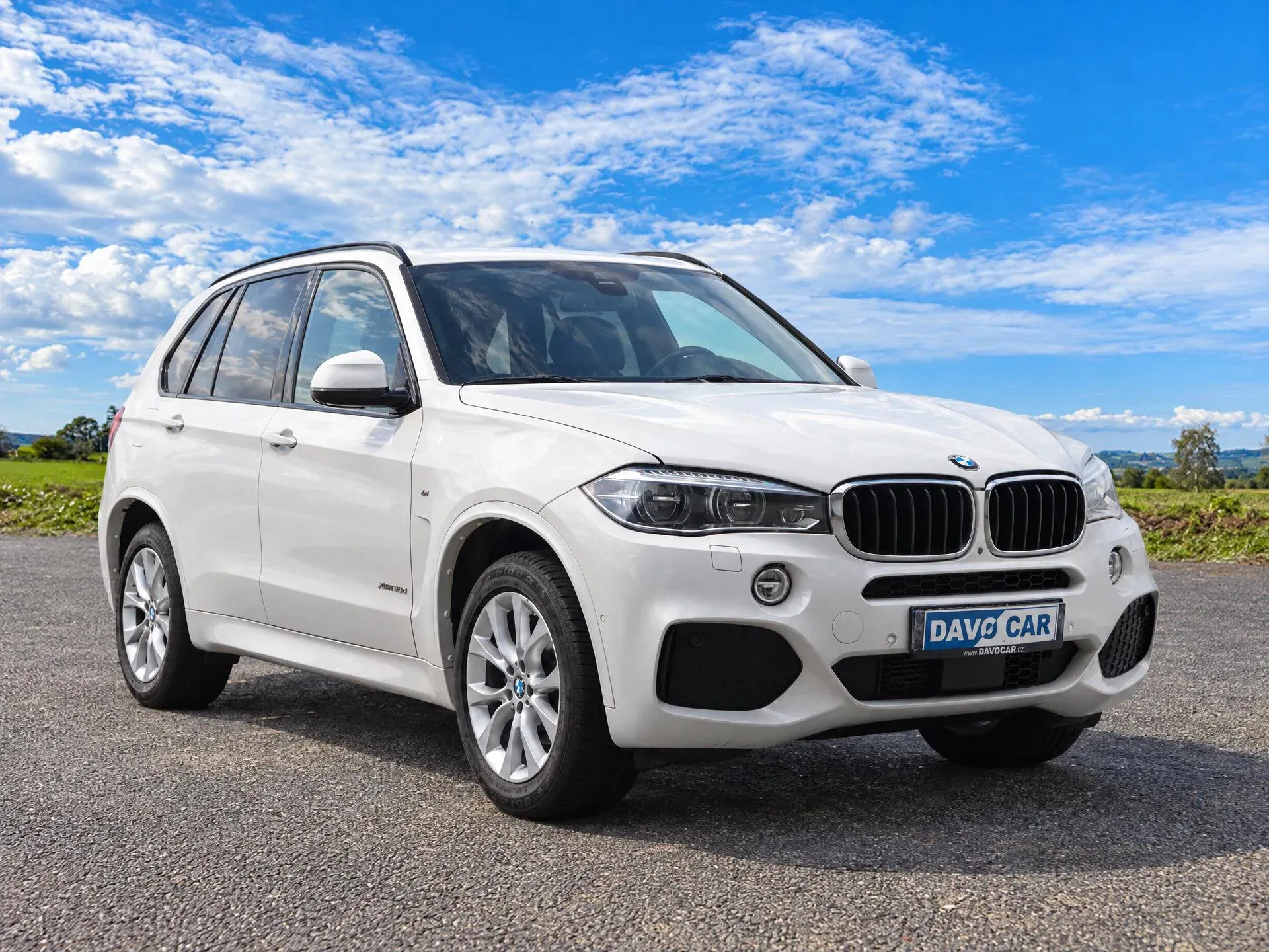 BMW X5 - Obrázek 1