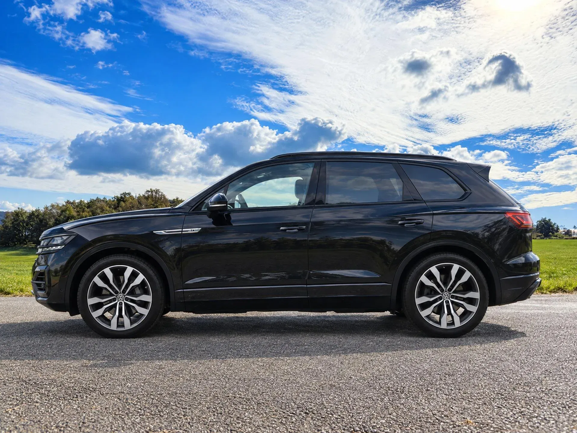 Volkswagen Touareg - Náhled 4