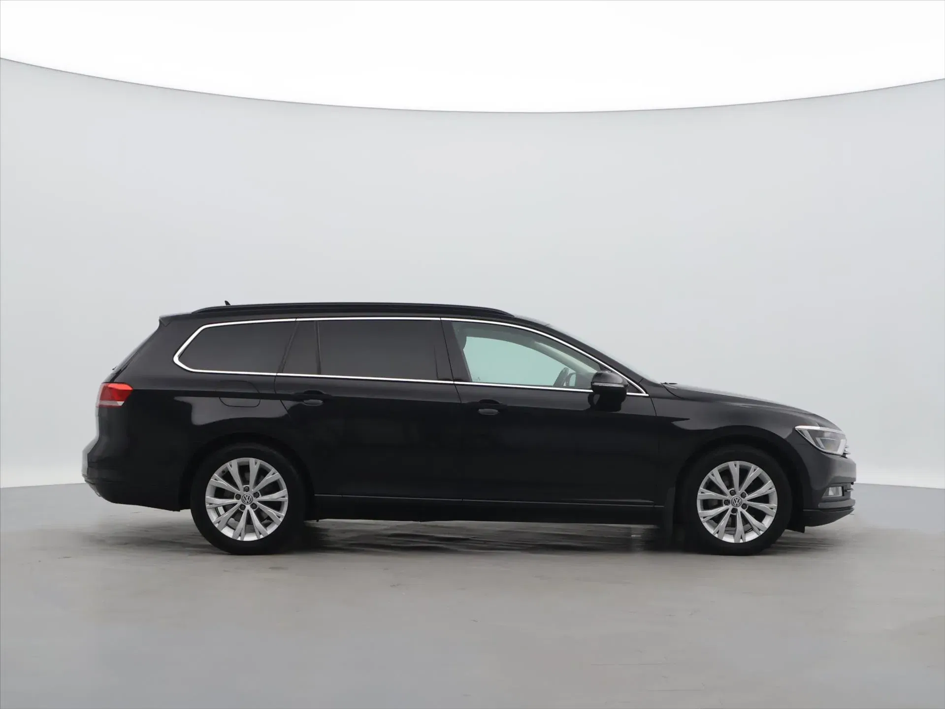 Volkswagen Passat - Náhled 8