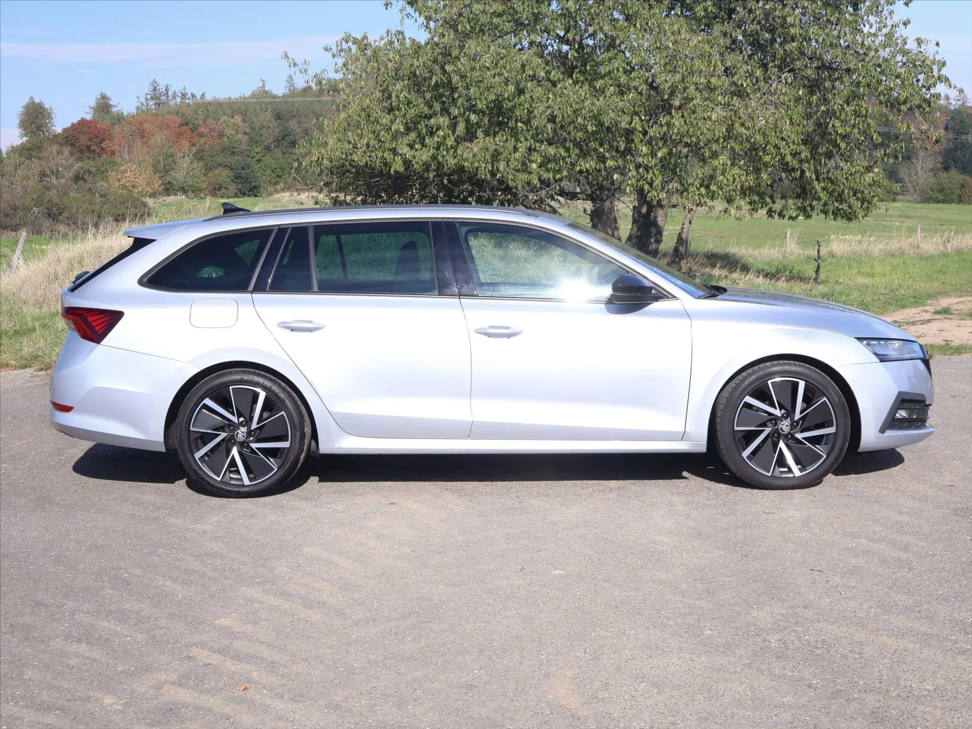 Škoda Octavia - Náhled 8
