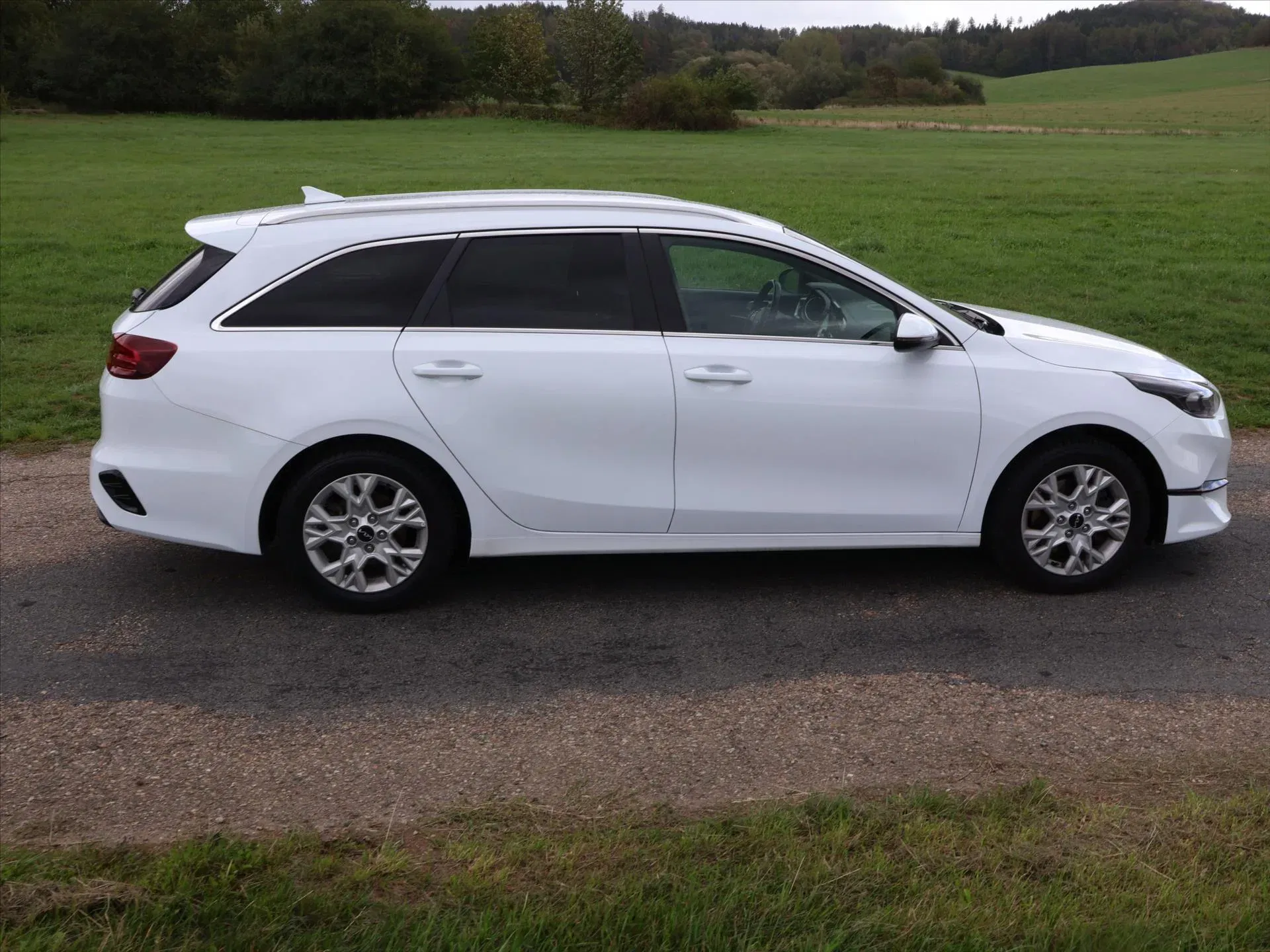 Kia Ceed - Náhled 8