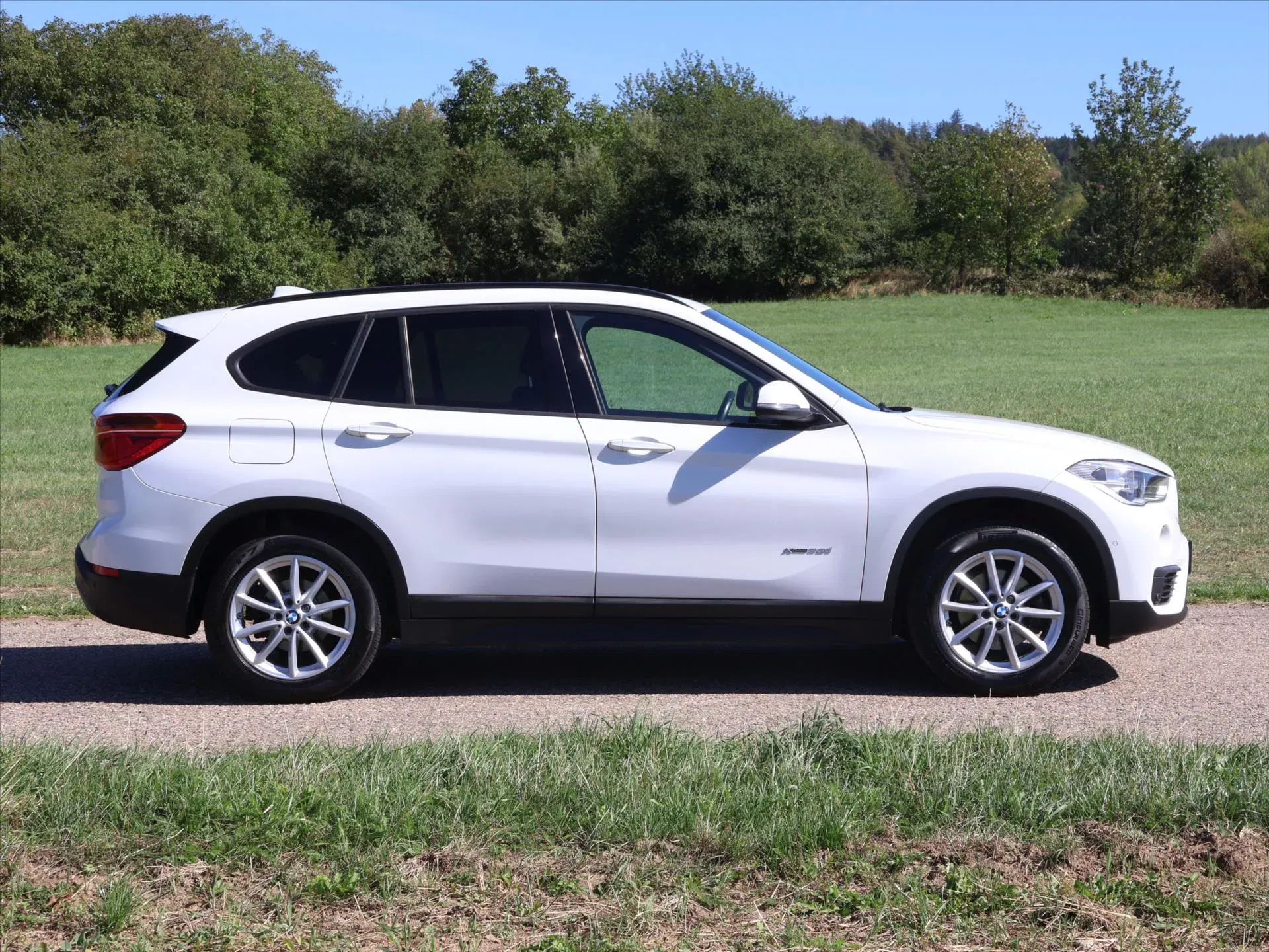 BMW X1 - Náhled 8