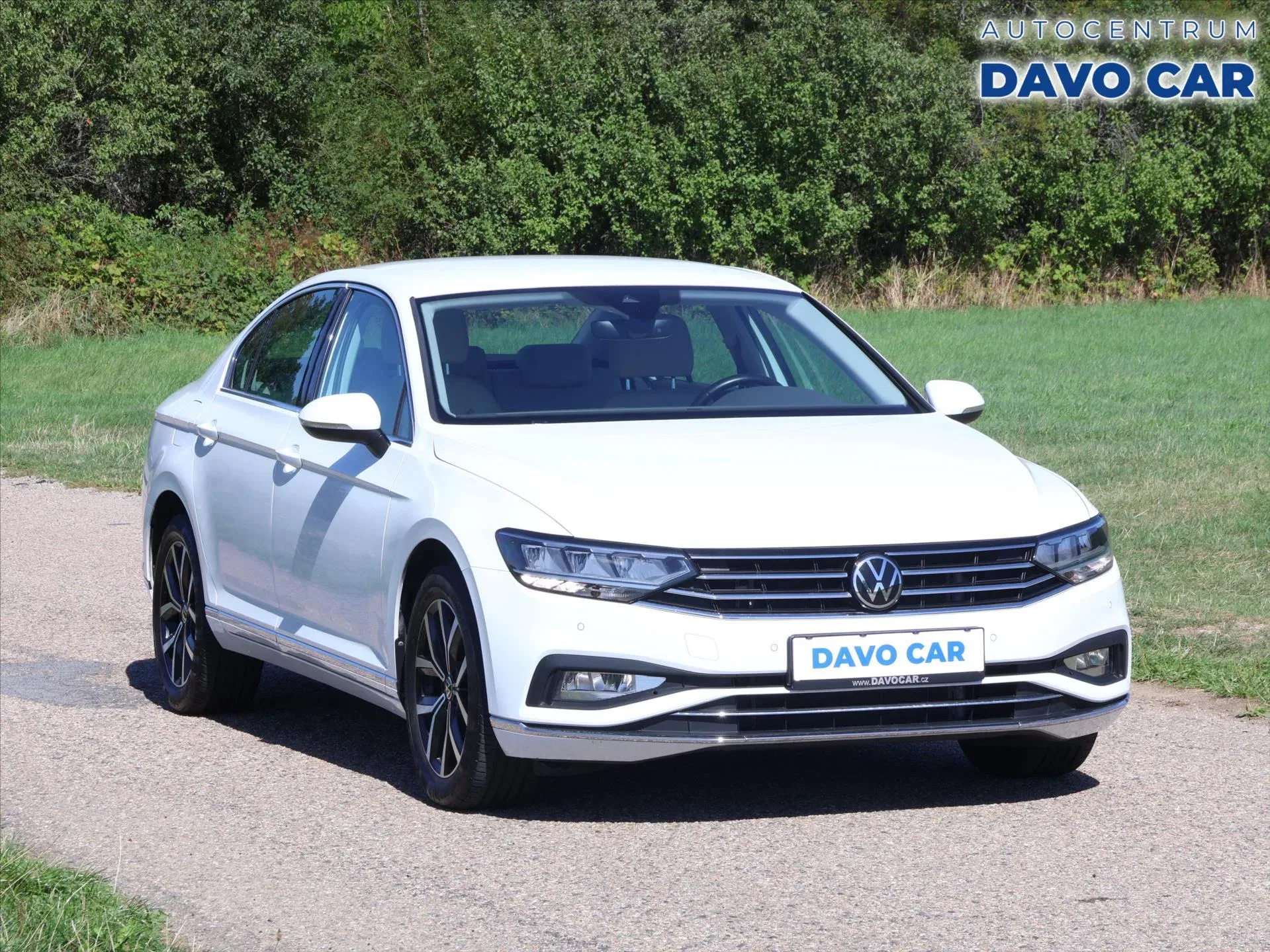 Volkswagen Passat - Obrázek 1