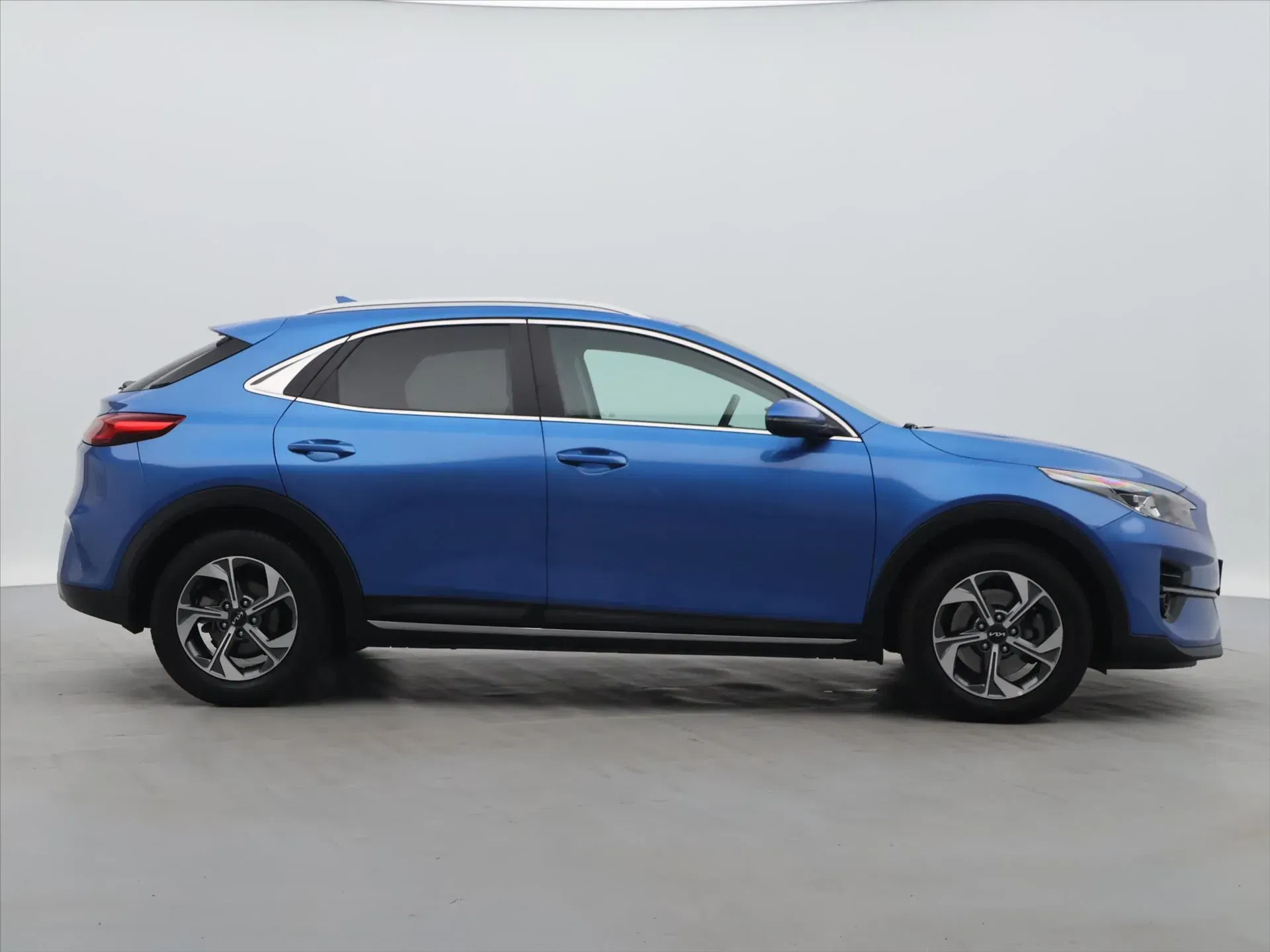 Kia XCeed - Náhled 8