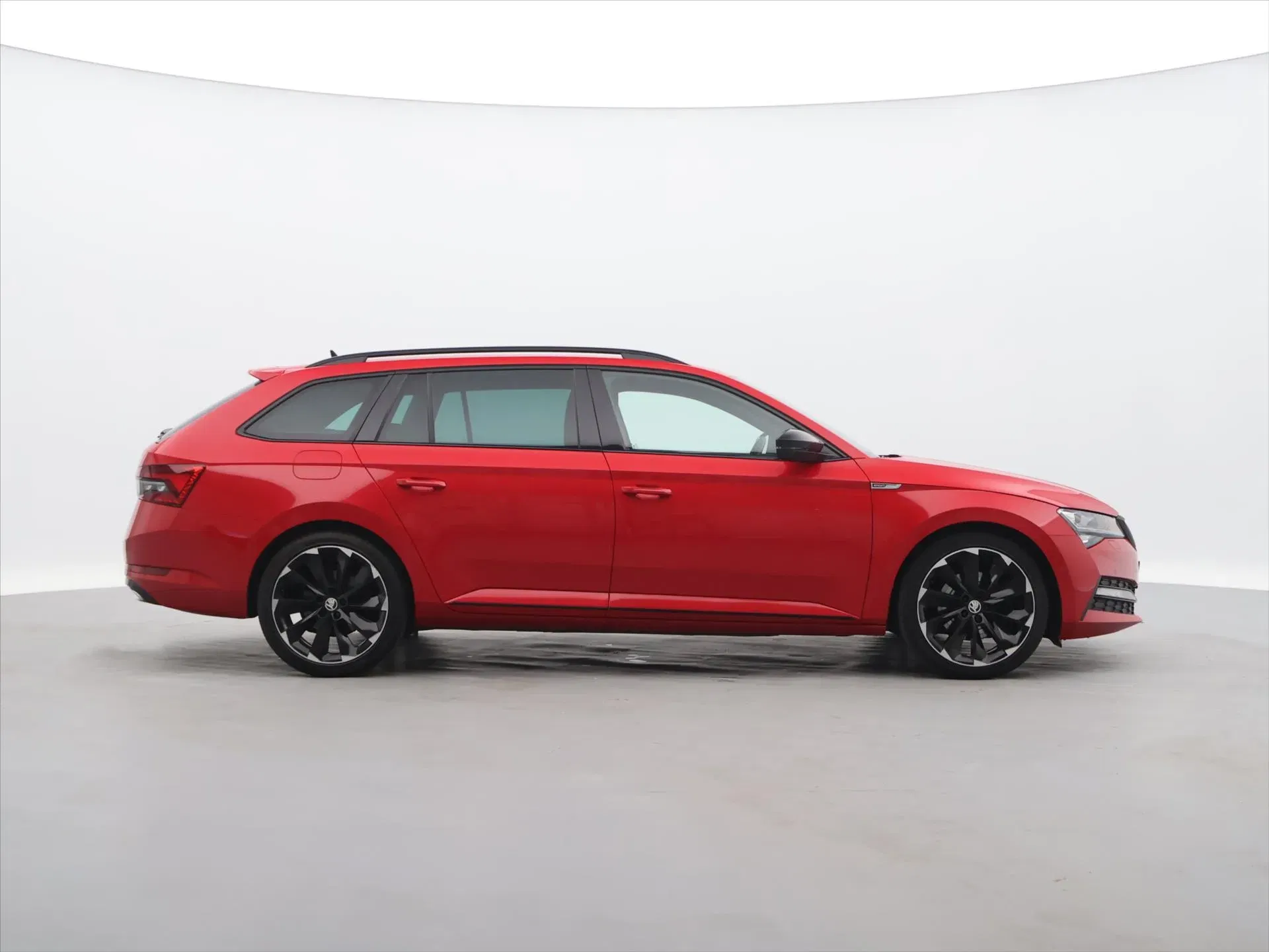 Škoda Superb - Náhled 8