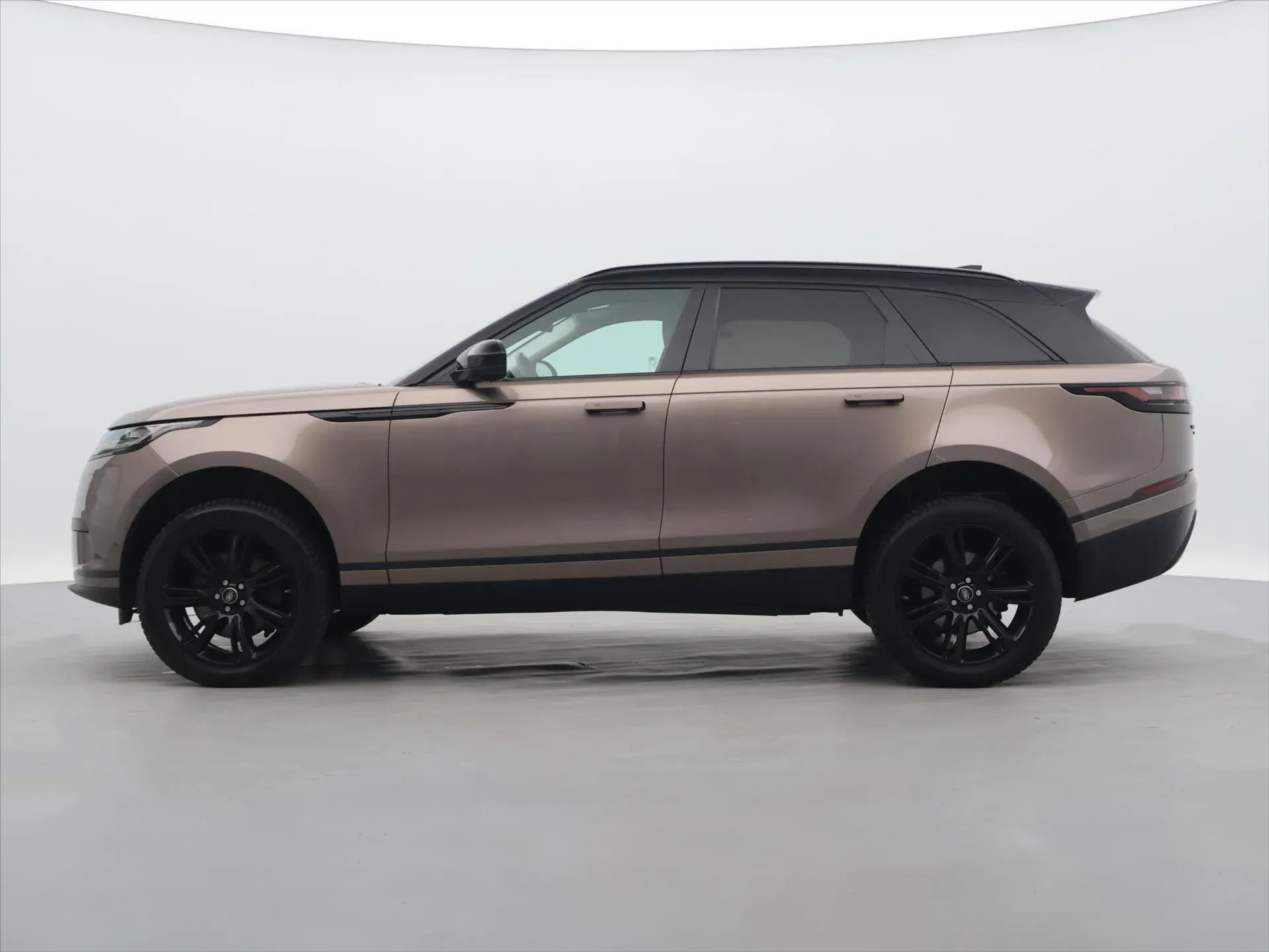 Land Rover Range Rover Velar - Náhled 4